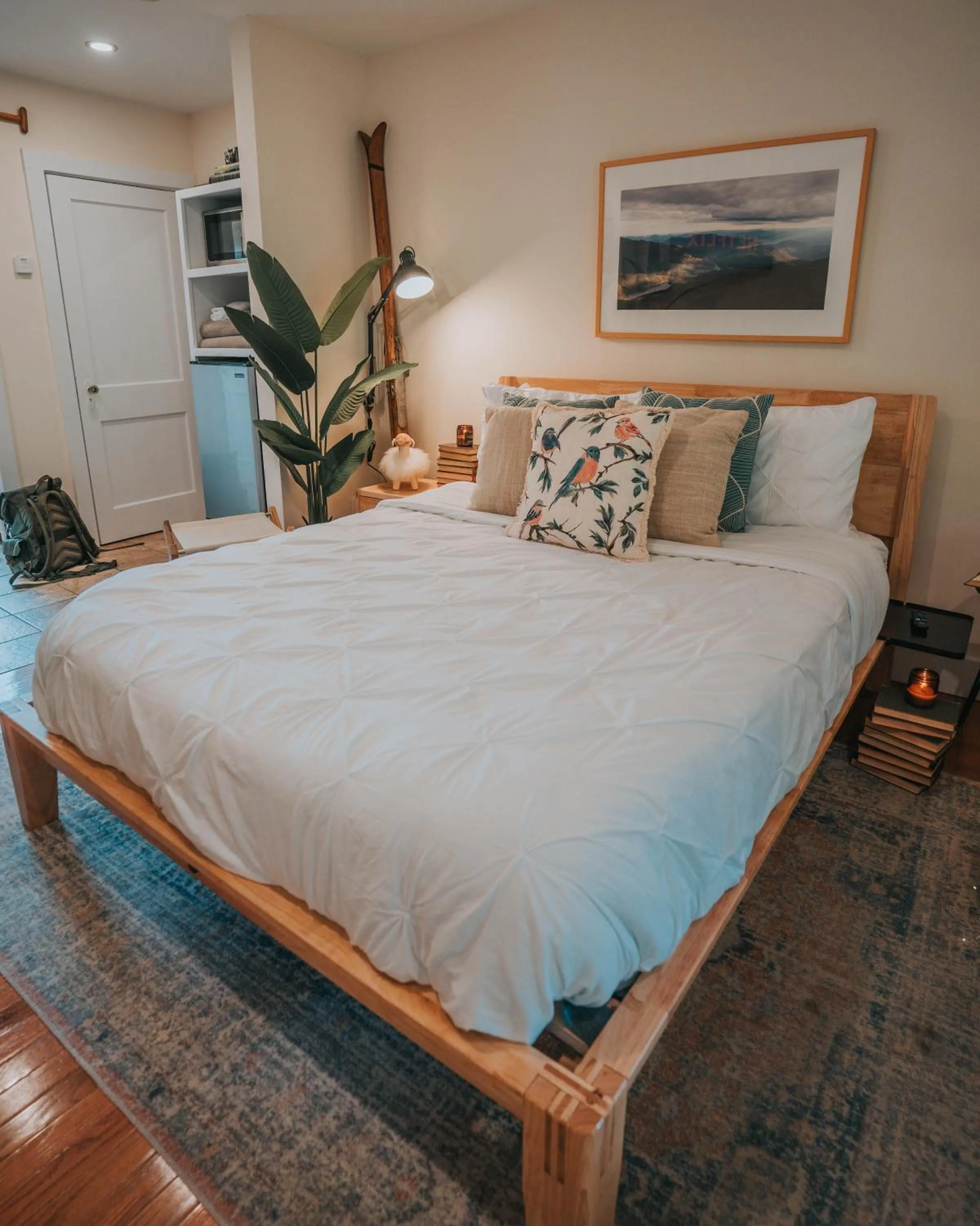 Bed in The Willow, Catskill