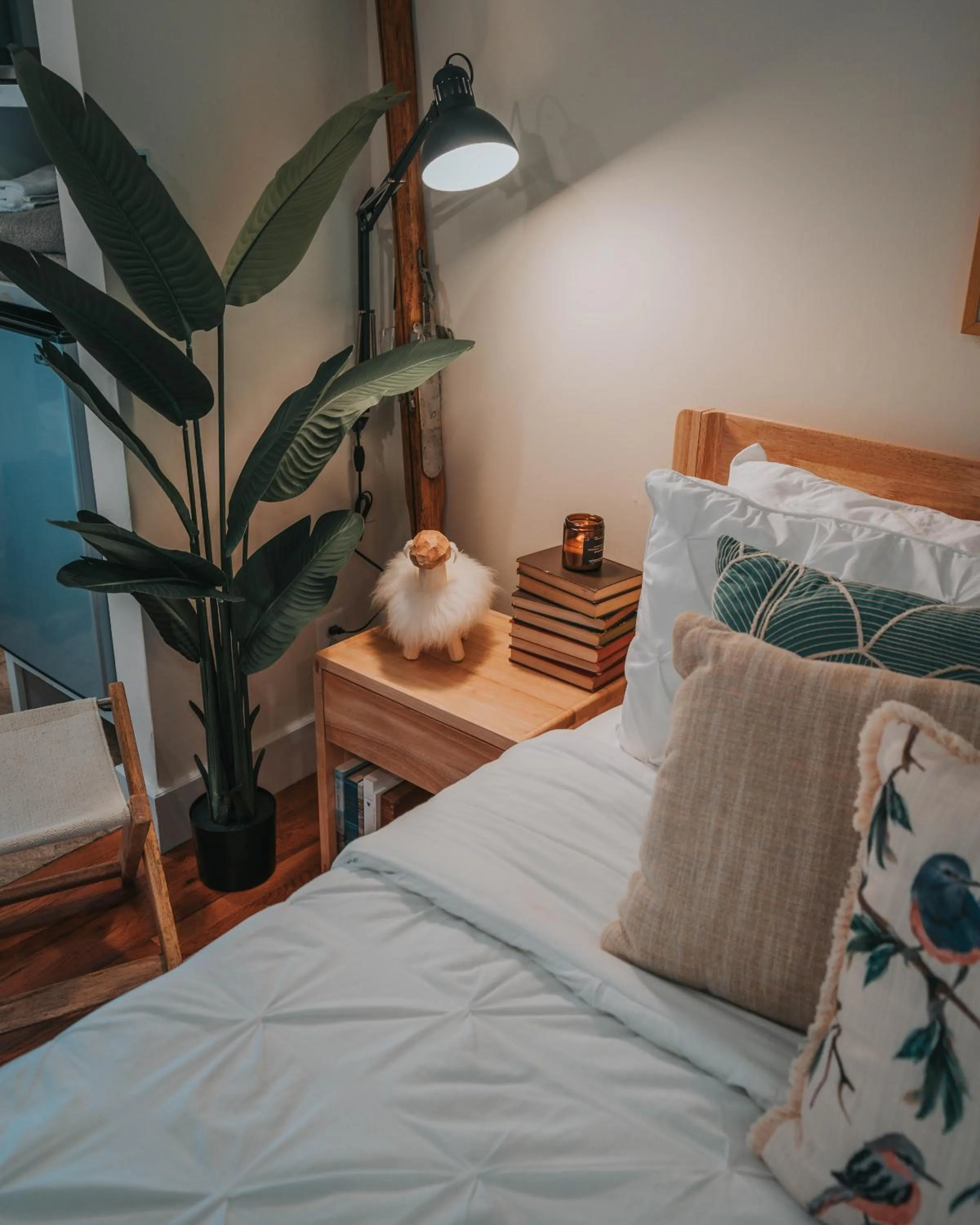 Bed in The Willow, Catskill