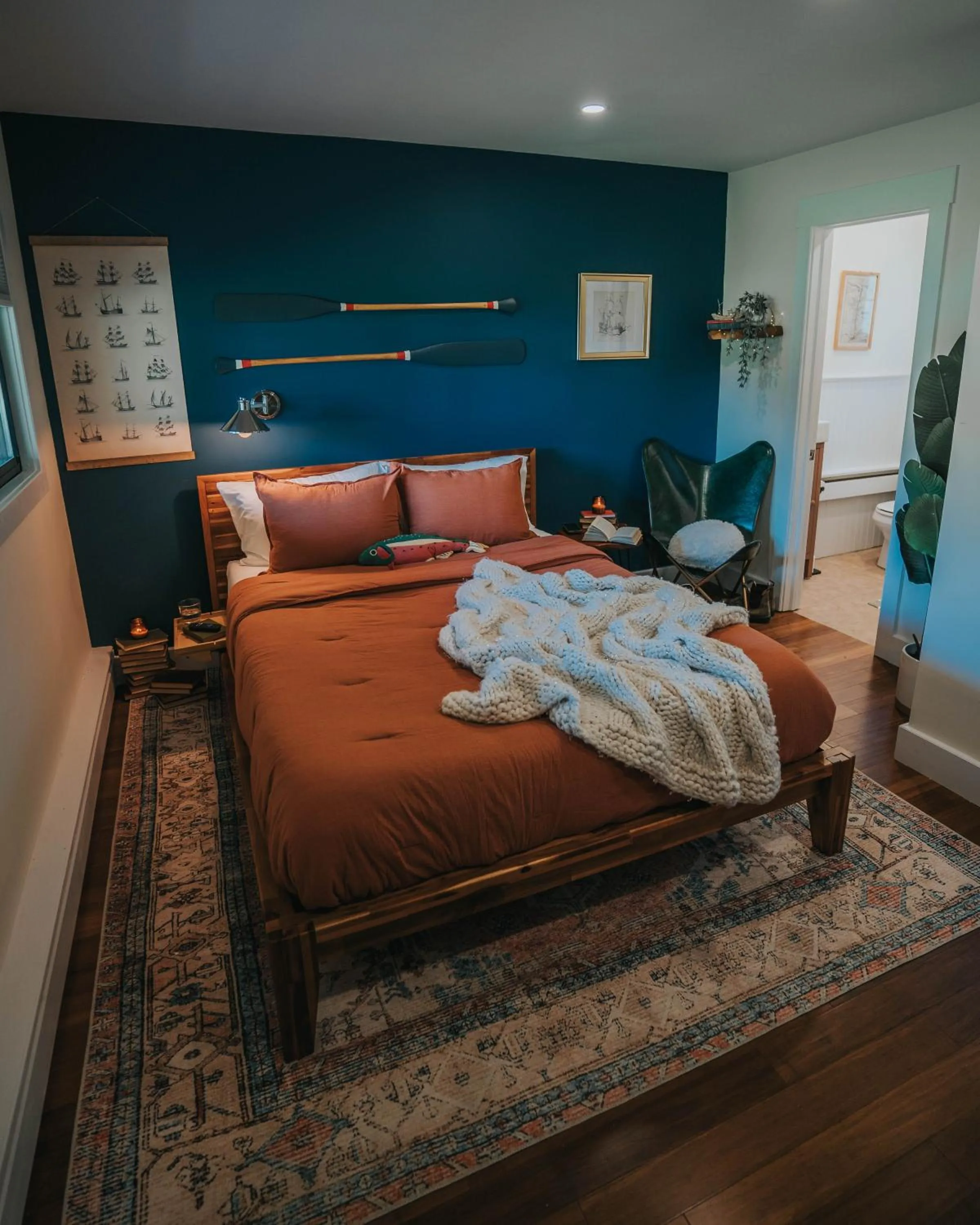 Bed in The Willow, Catskill