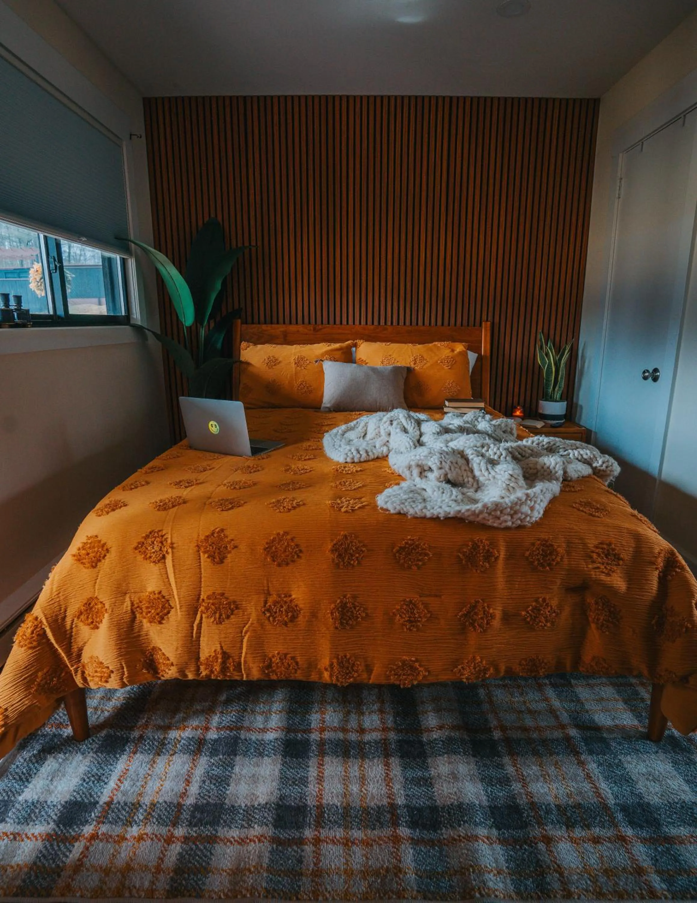 Bed in The Willow, Catskill