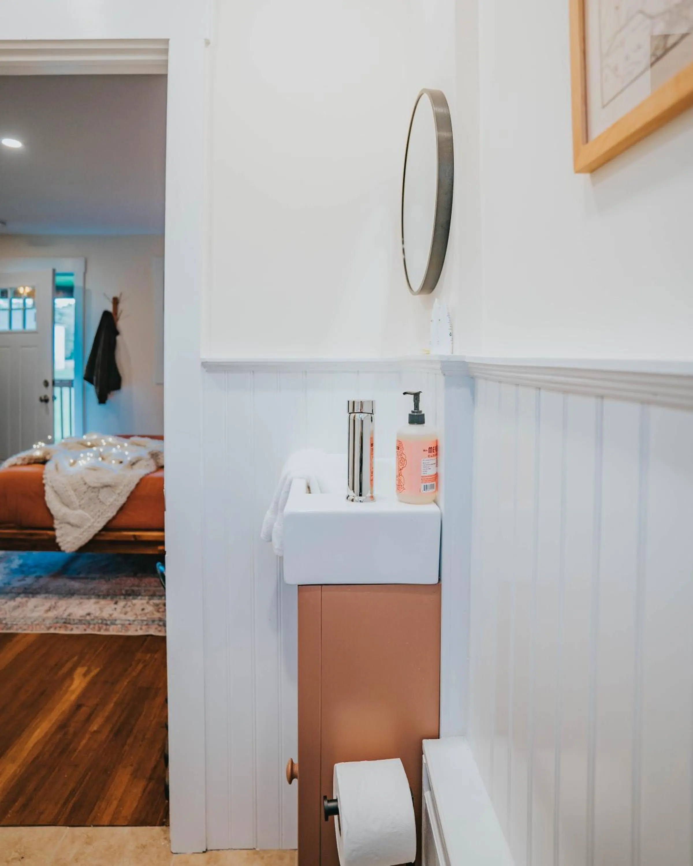 Bed in The Willow, Catskill