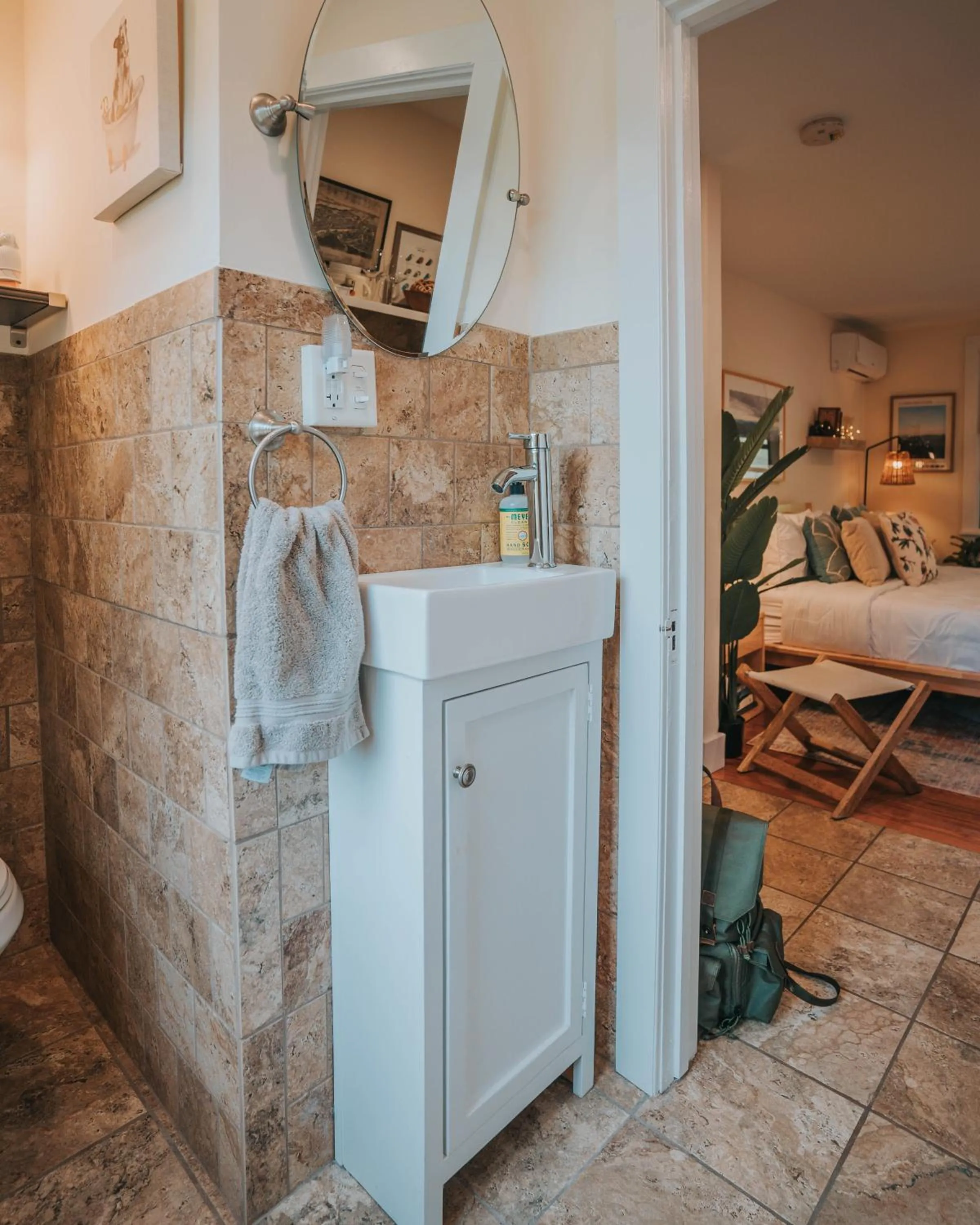 Bathroom, Bed in The Willow, Catskill