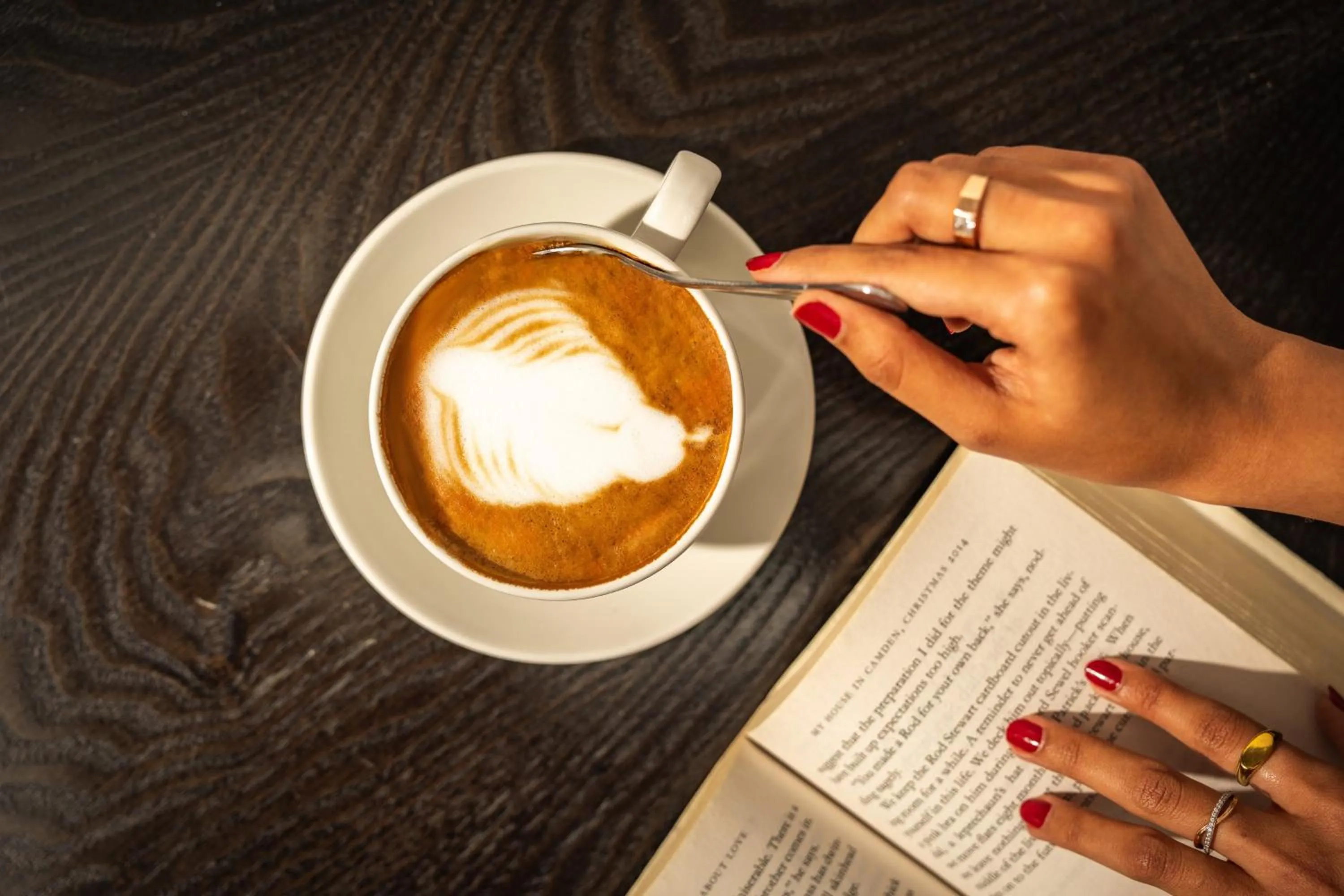 Lounge or bar in President Hotel