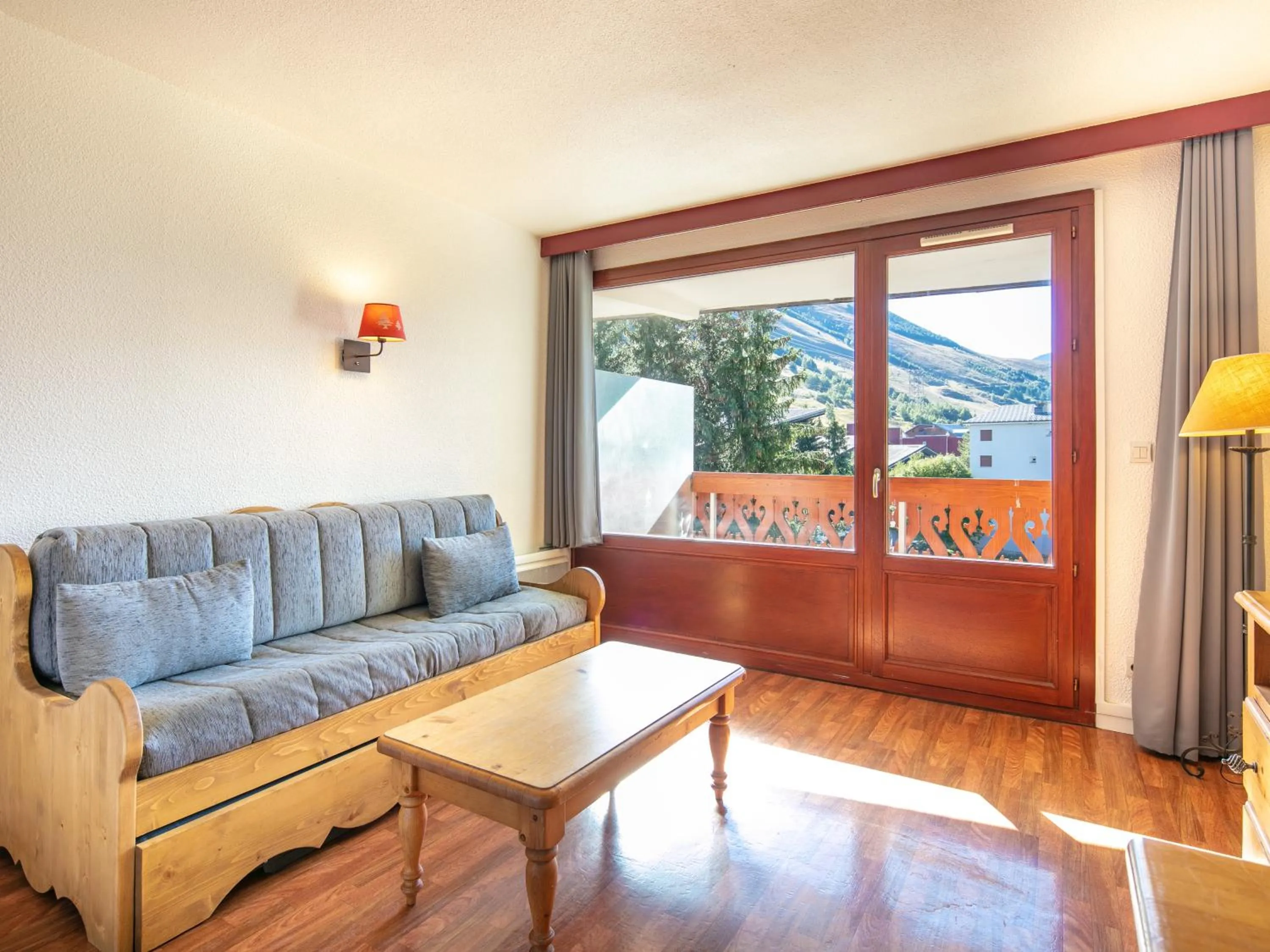 Living room in Vacancéole - Résidence L'Edelweiss