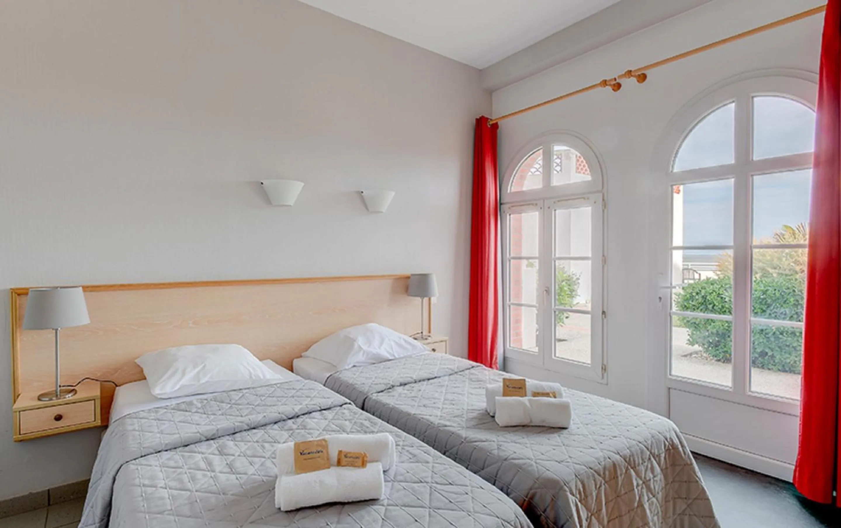 Bedroom, Bed in Vacancéole - Résidence de L'Océan