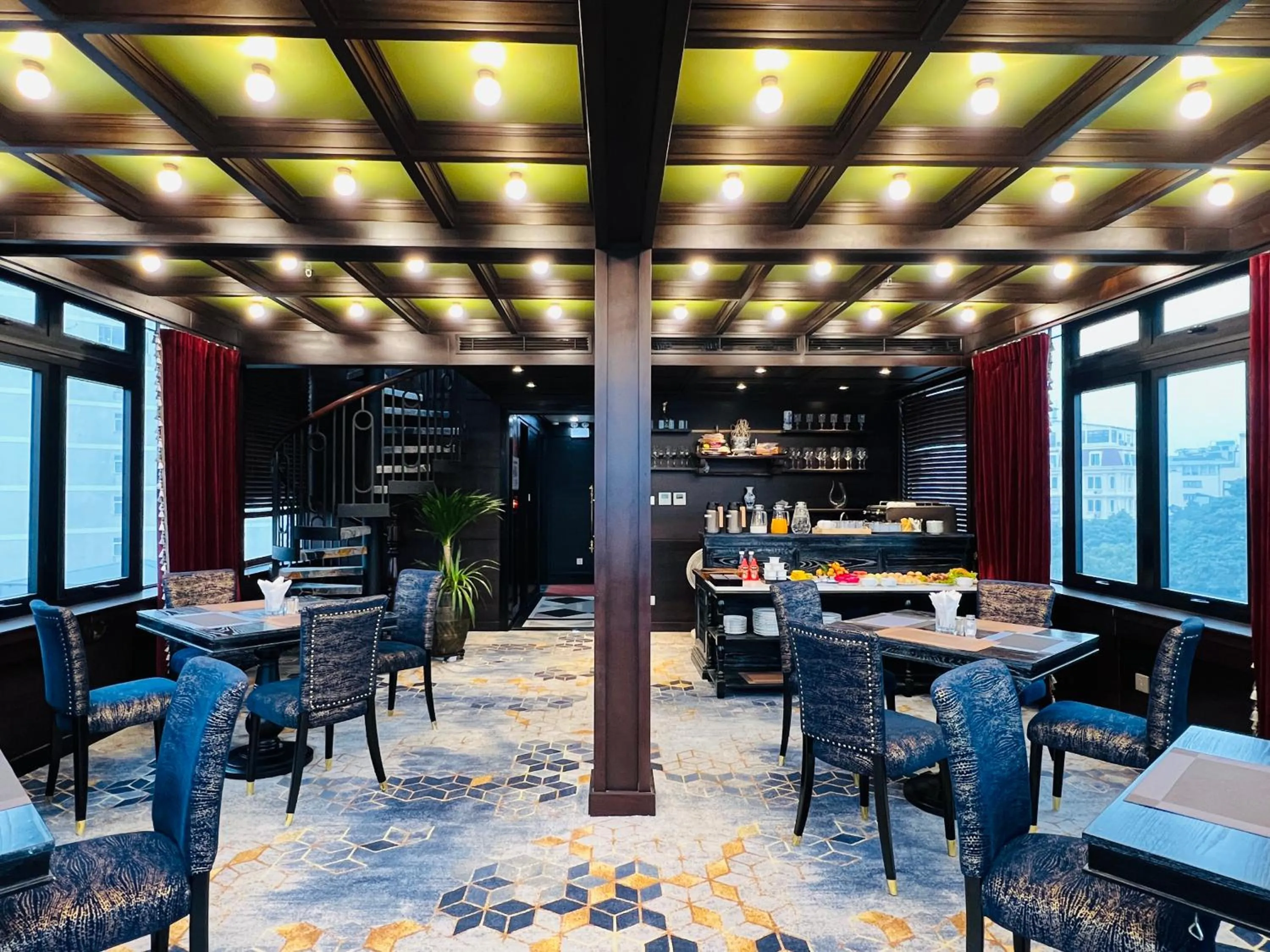 Breakfast in Hotel du Monde Classic