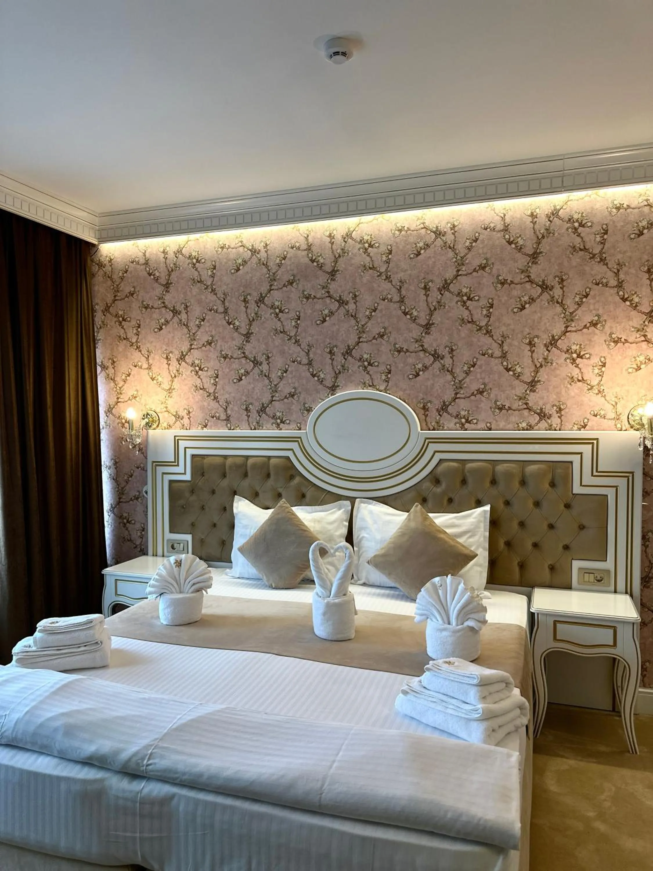 Bed in Cardinale Resort