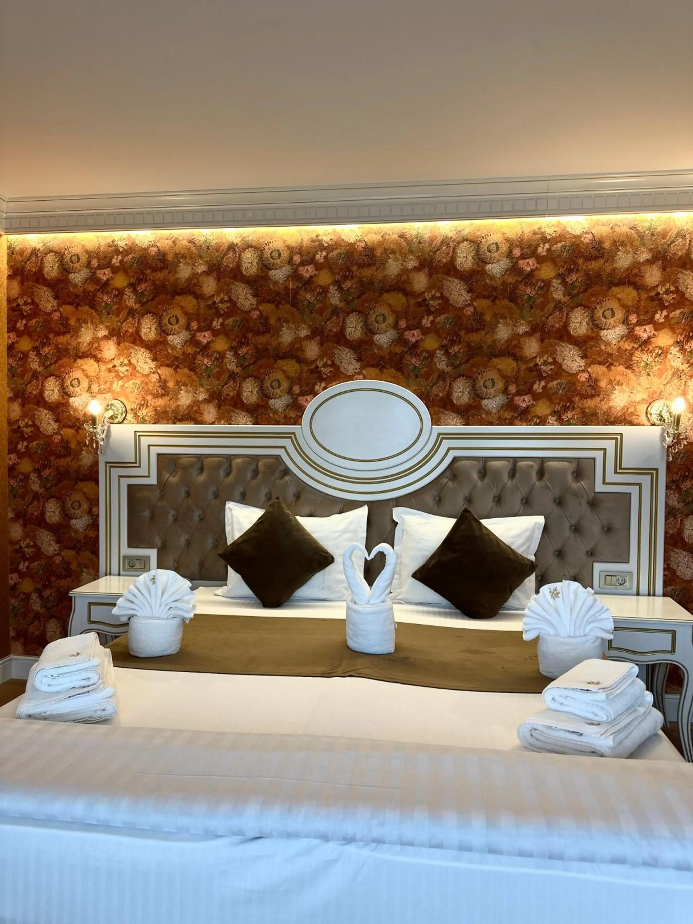 Bed in Cardinale Resort