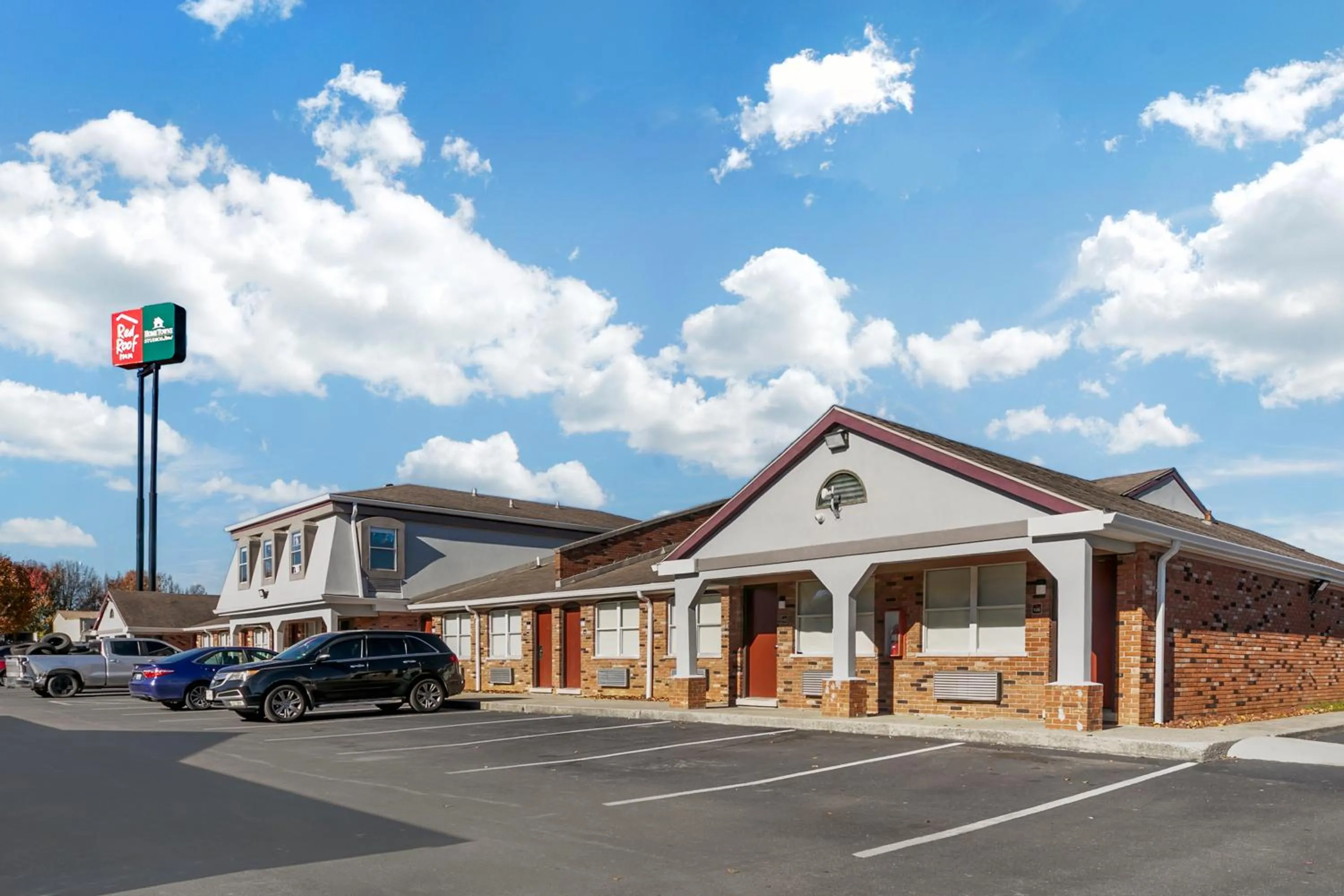 Property building in HomeTowne Studios by Red Roof Georgetown, KY