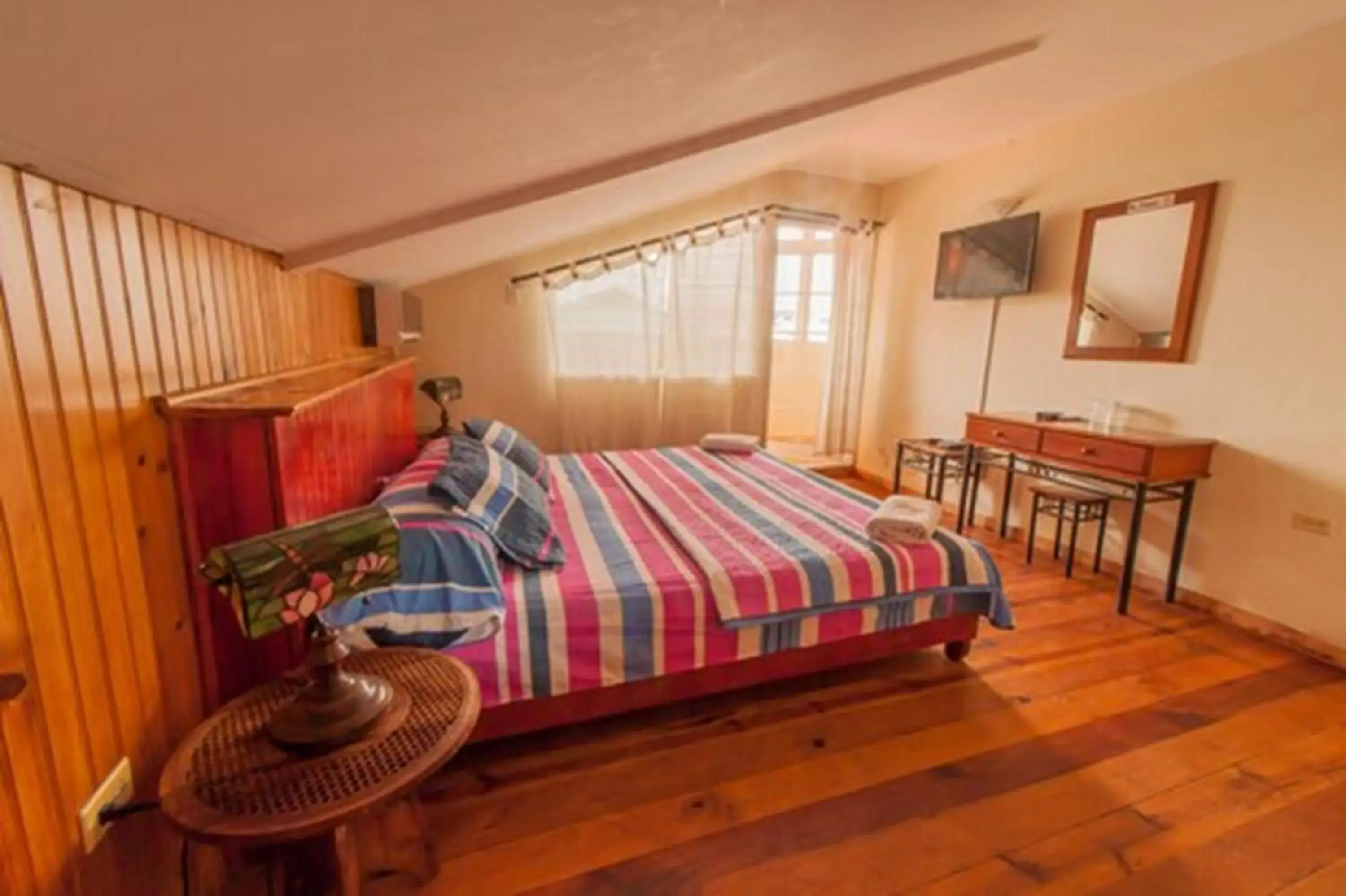 Standard Double Room with Balcony in Hotel Posada Los Delfines Standard Double Room with Balcony in Hotel Posada Los Delfines