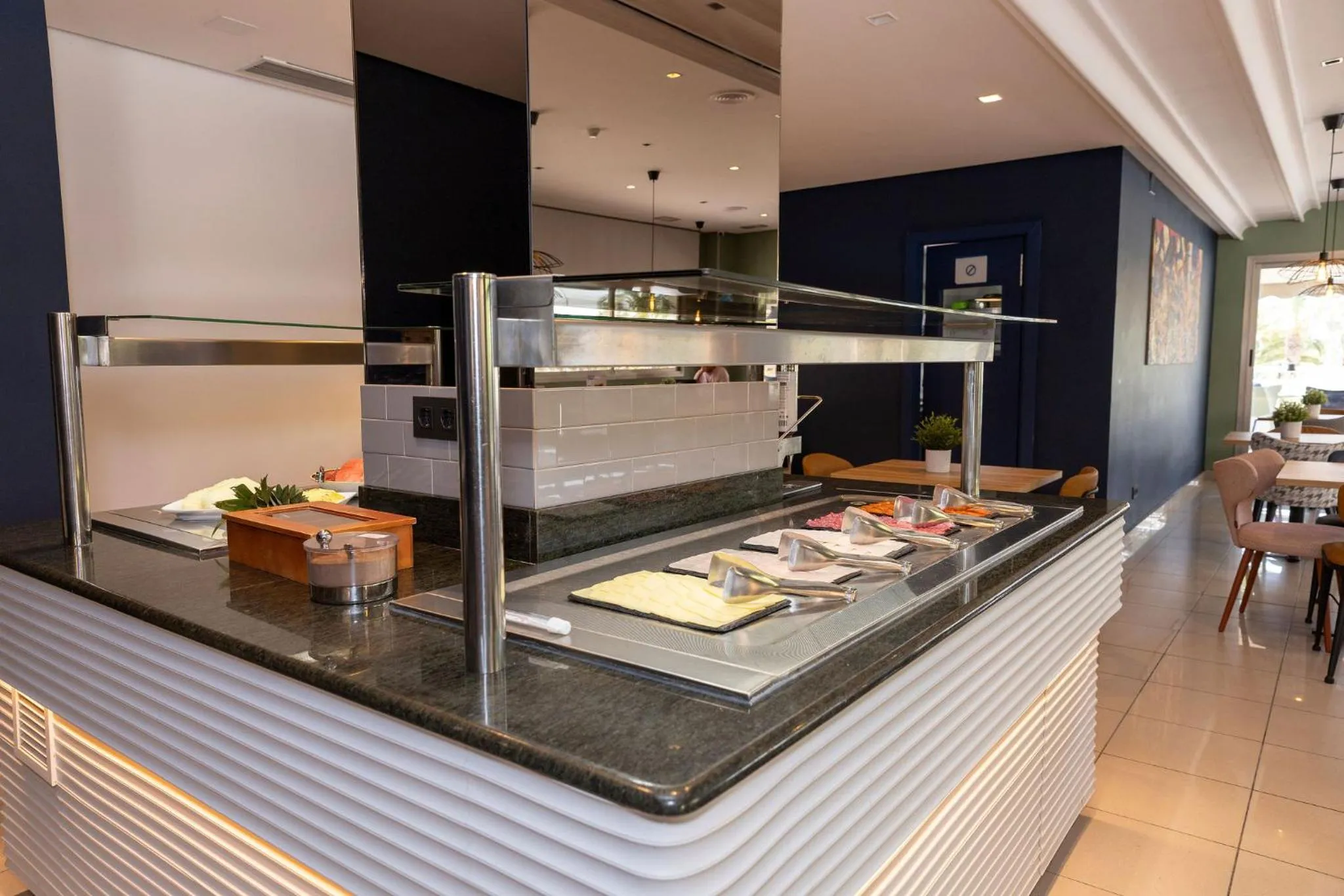 Travelodge Alicante Puerto