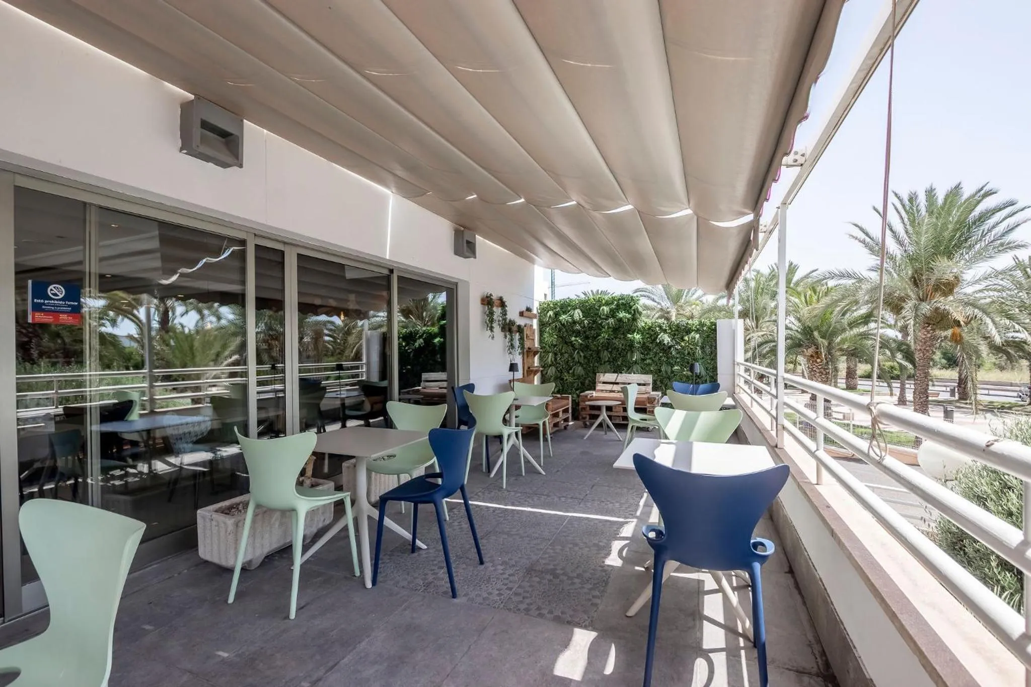 Travelodge Alicante Puerto