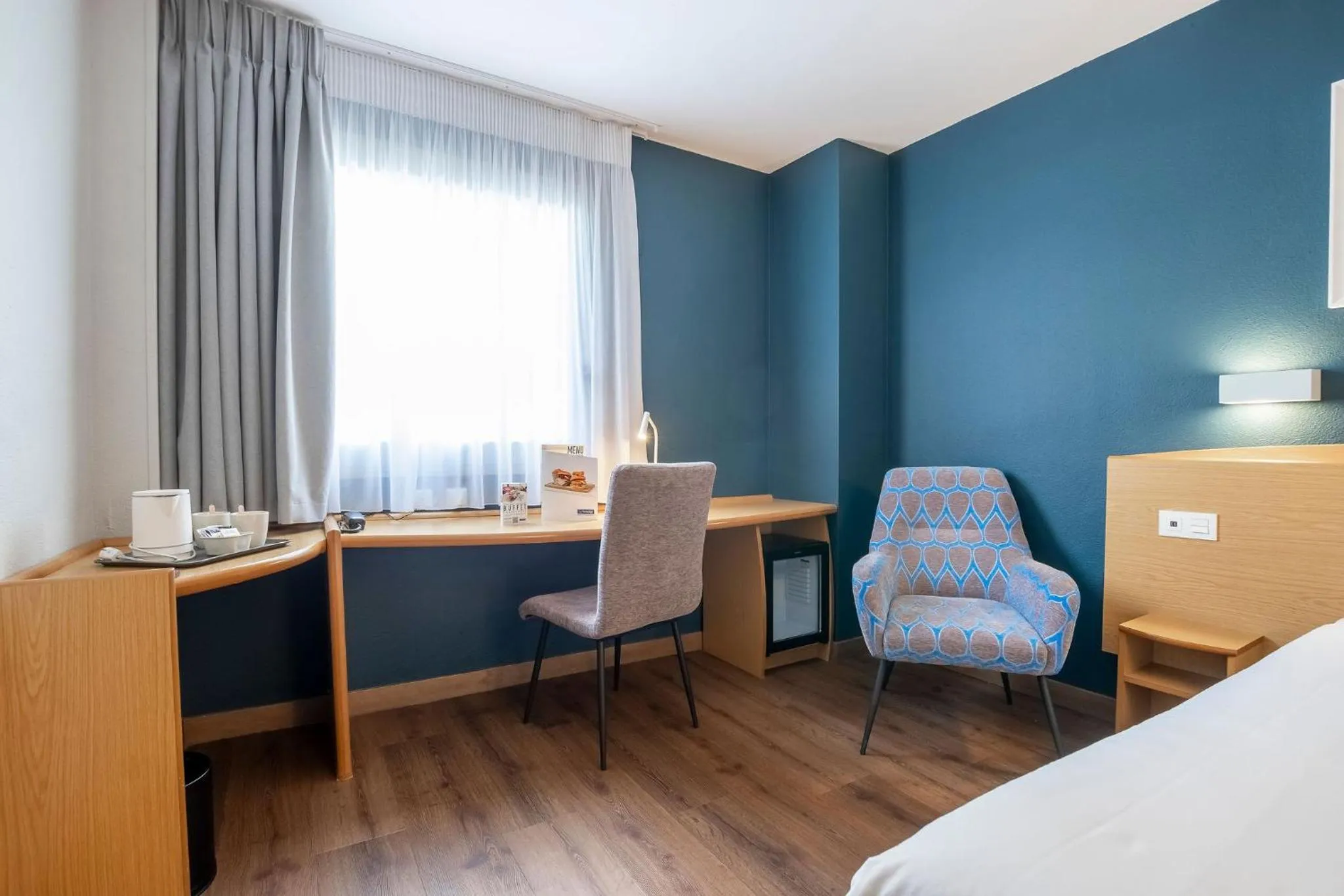 Bed in Travelodge Alicante Puerto