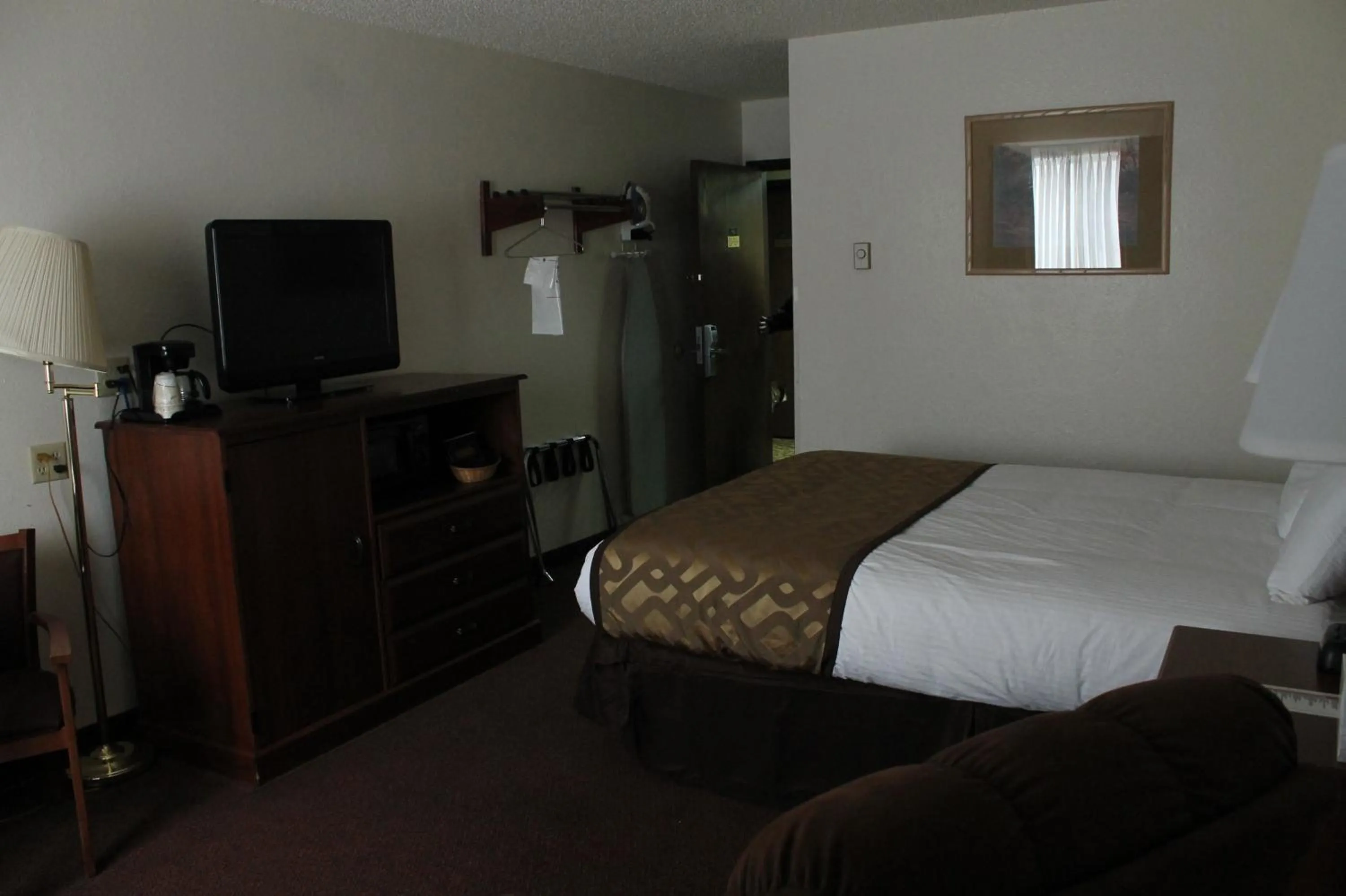 TV and multimedia, Bed in Lone Tree Inn