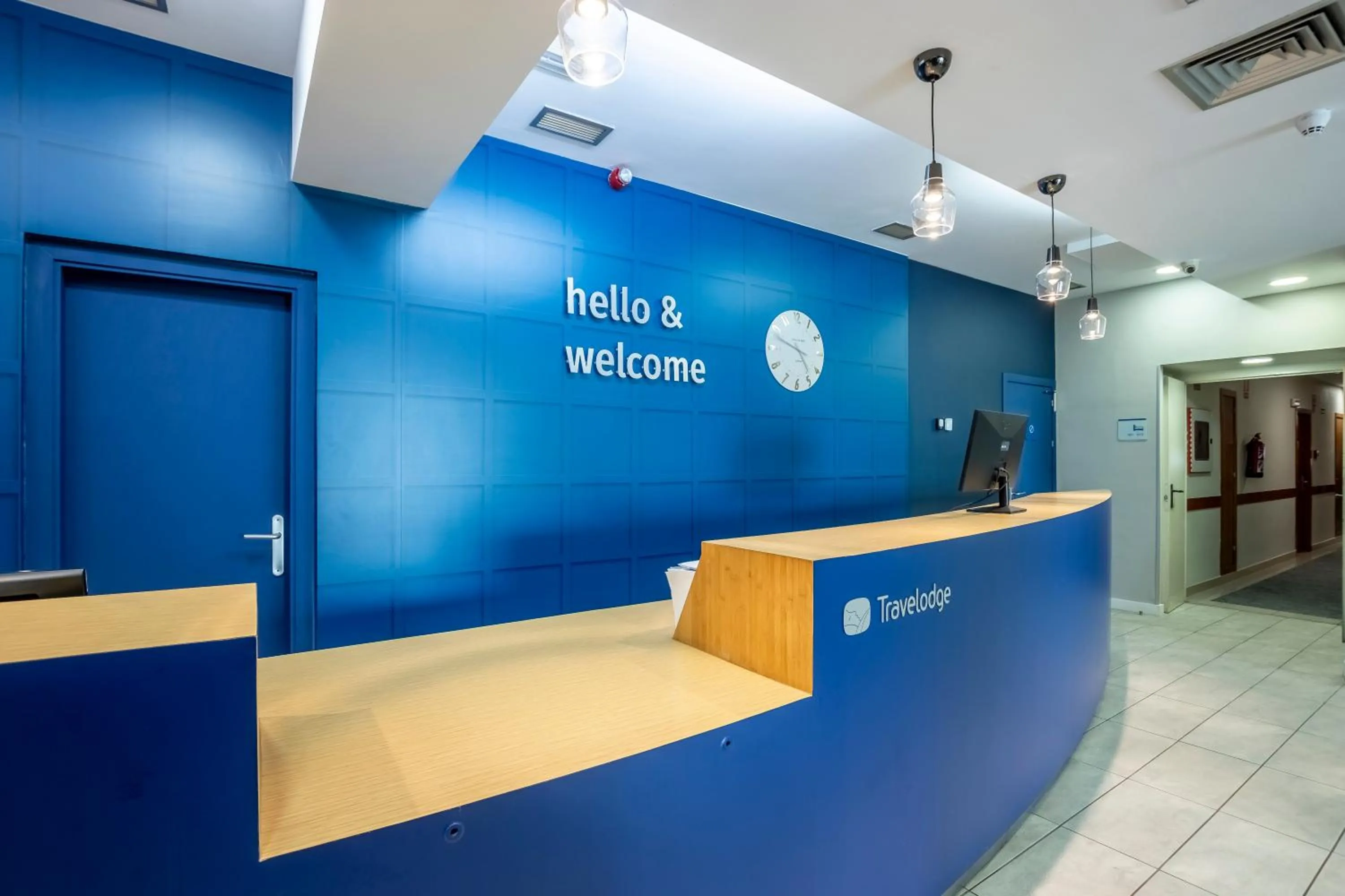 Lobby or reception in Travelodge Murcia