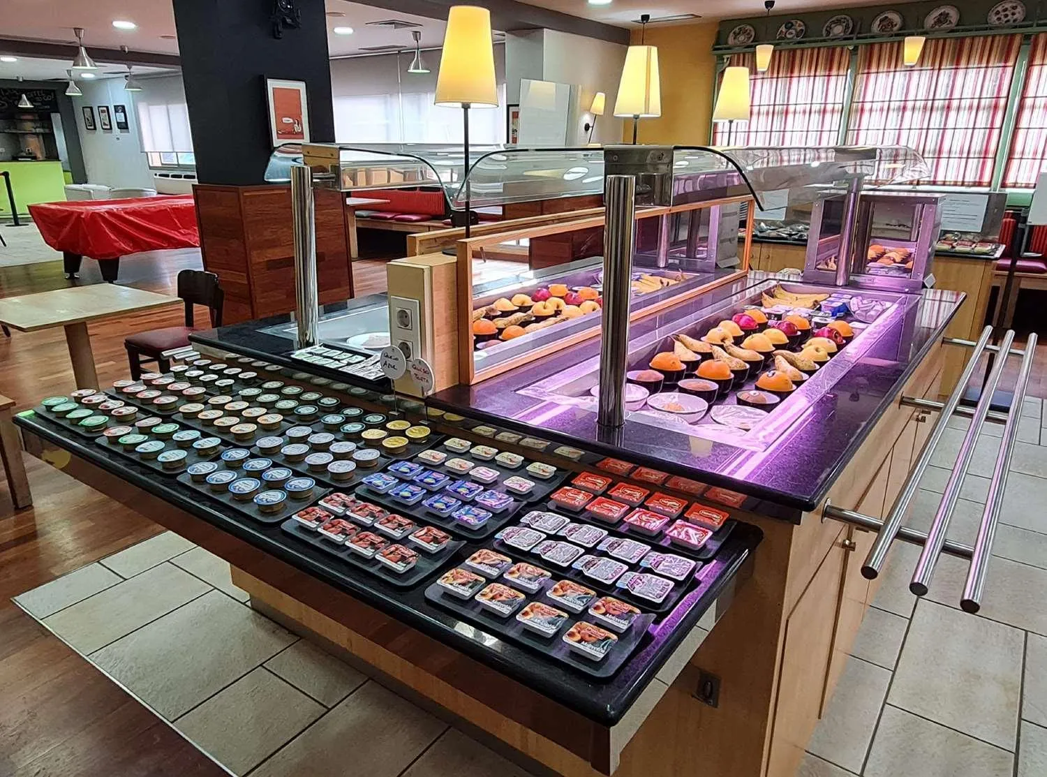 Buffet breakfast in Campanile Hotel Murcia