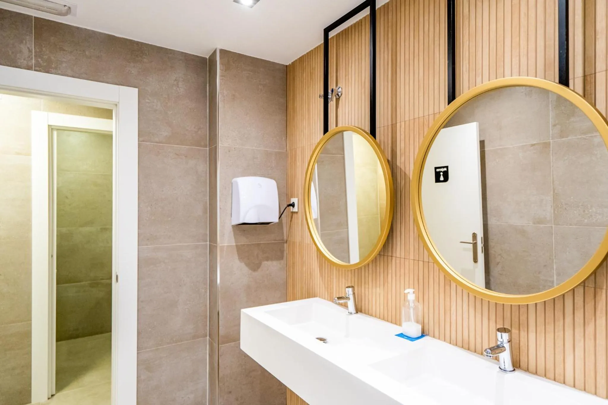 Property building in Hotel YIT Ciudad de Elche