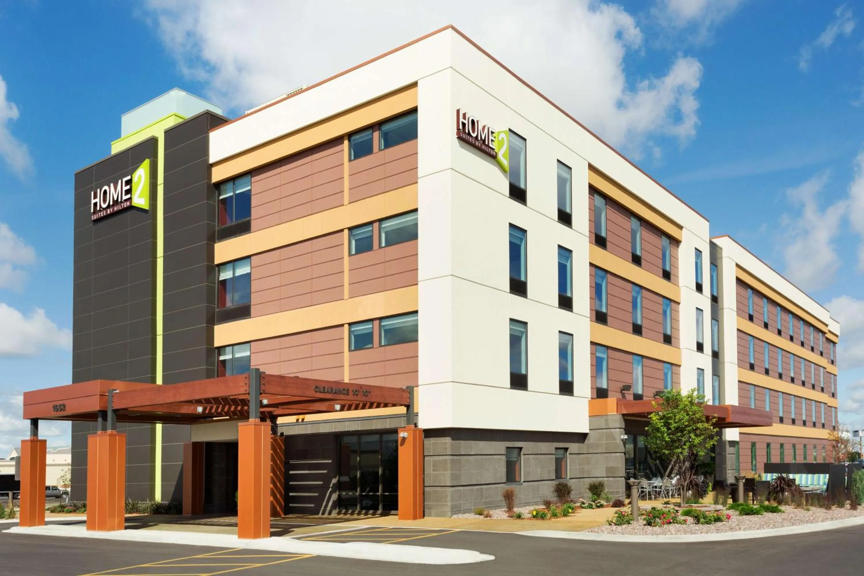 Property building in Home2 Suites by Hilton Fargo