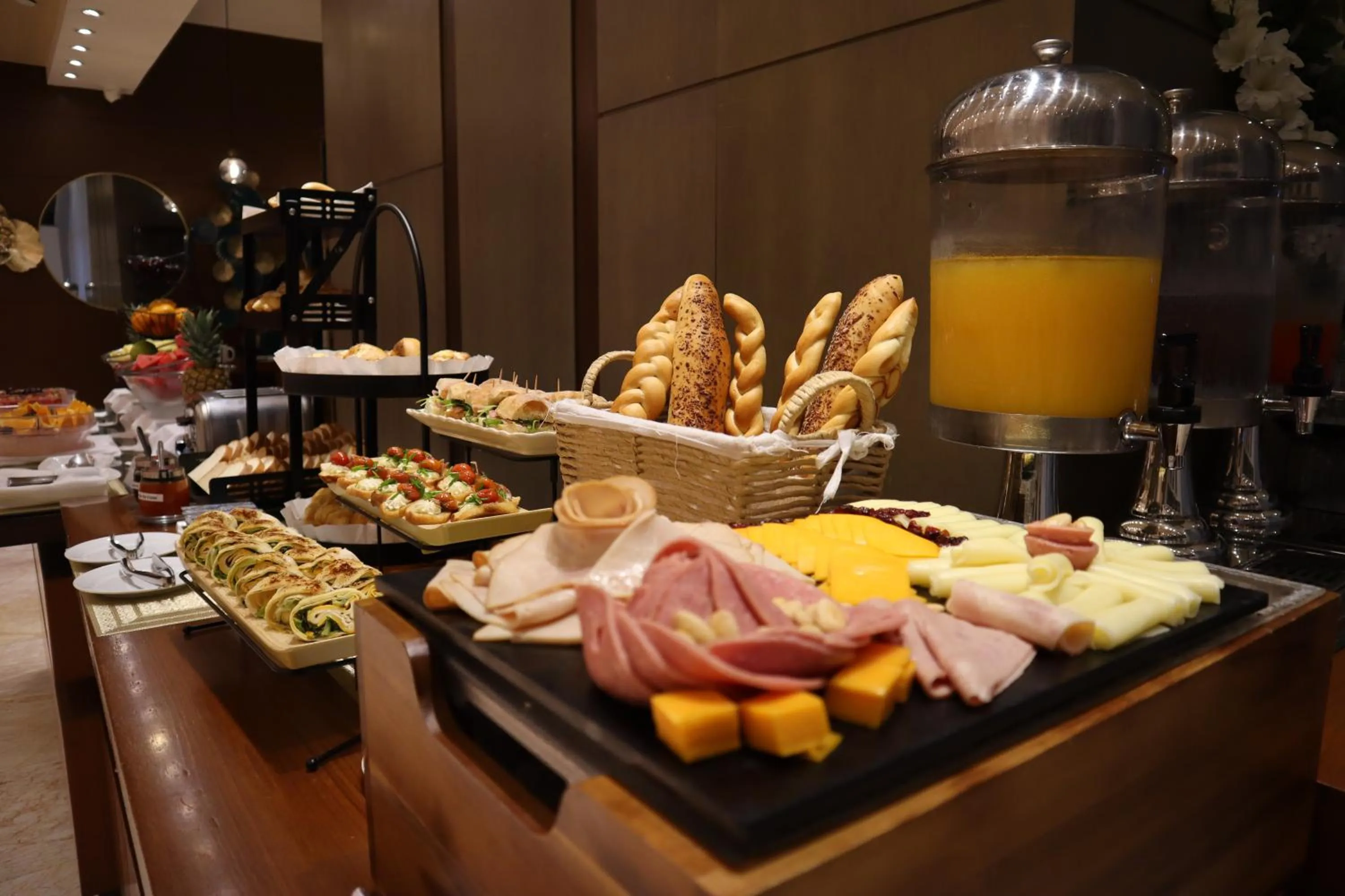 Breakfast in Global Hotel Panama