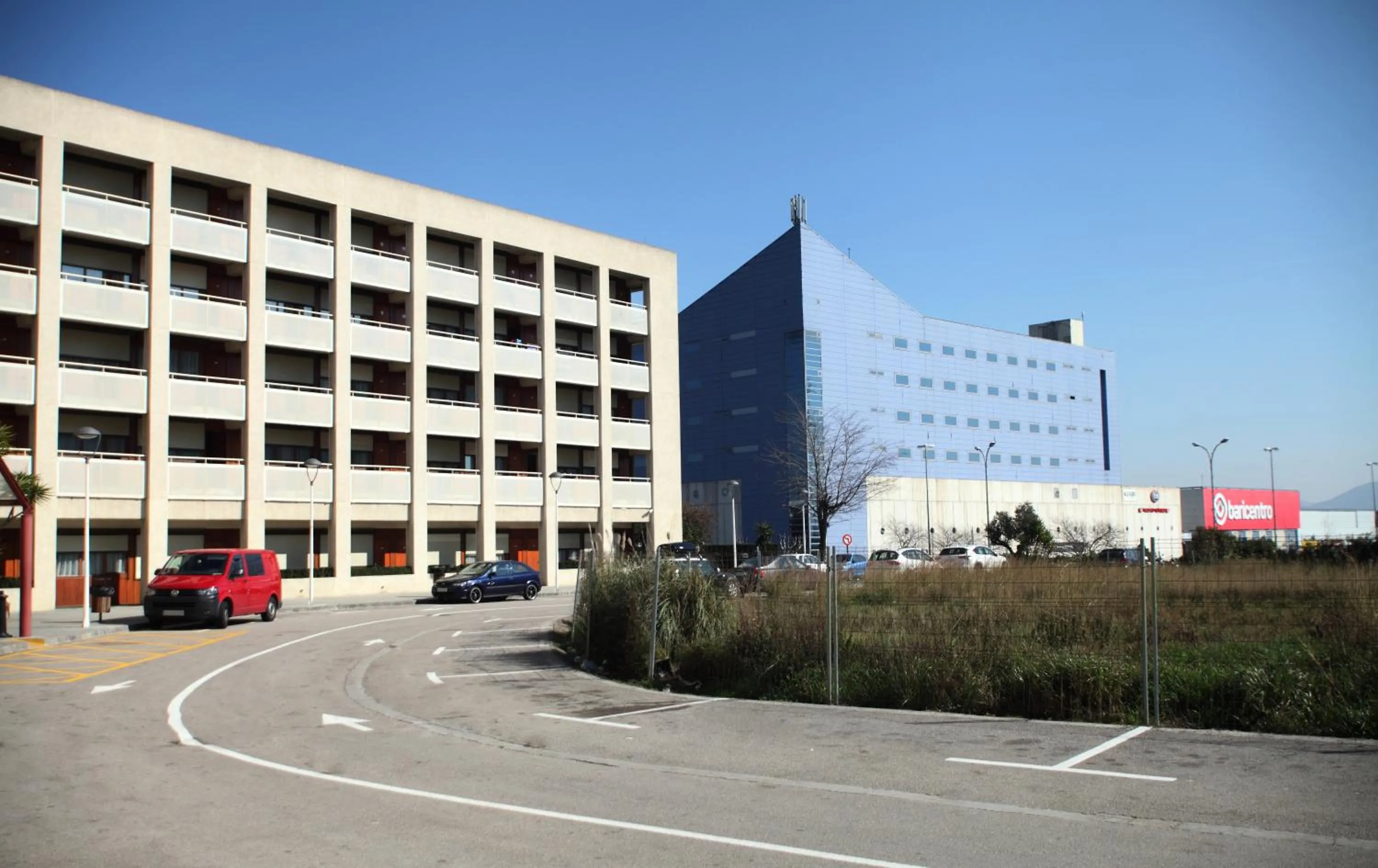 Shopping Area in Travelodge Barcelona del Vallés