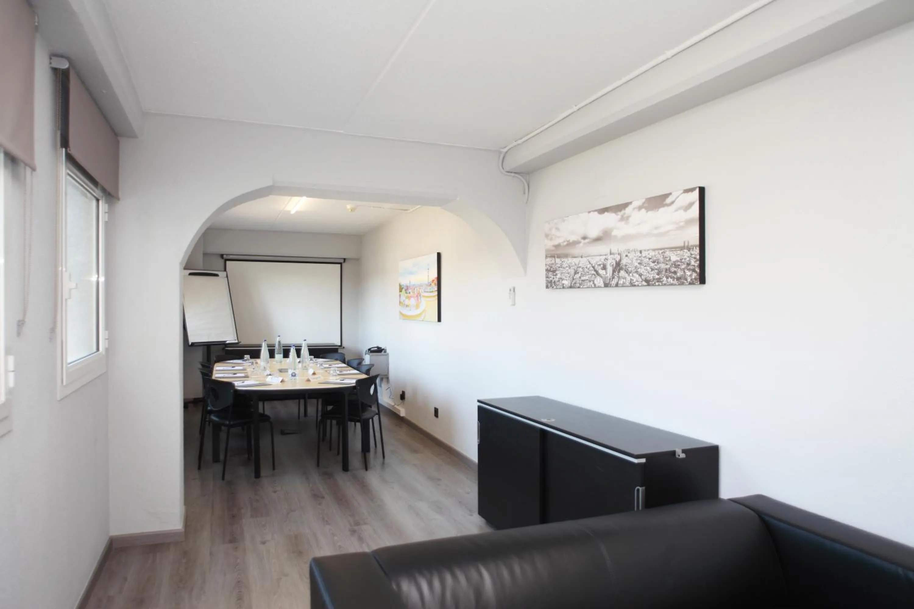 Meeting/conference room in Travelodge Barcelona del Vallés