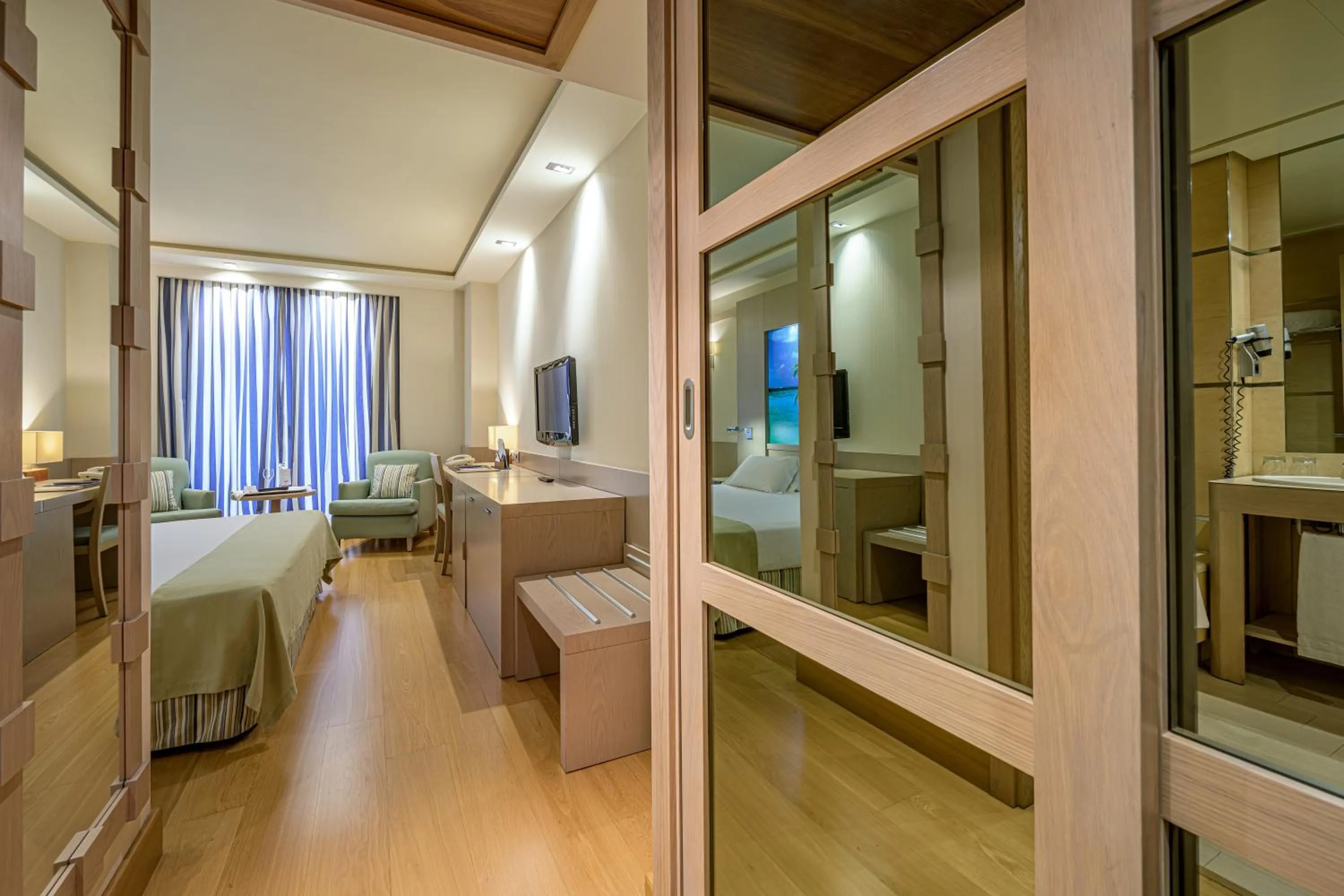 Photo of the whole room, Bed in Hotel Nelva