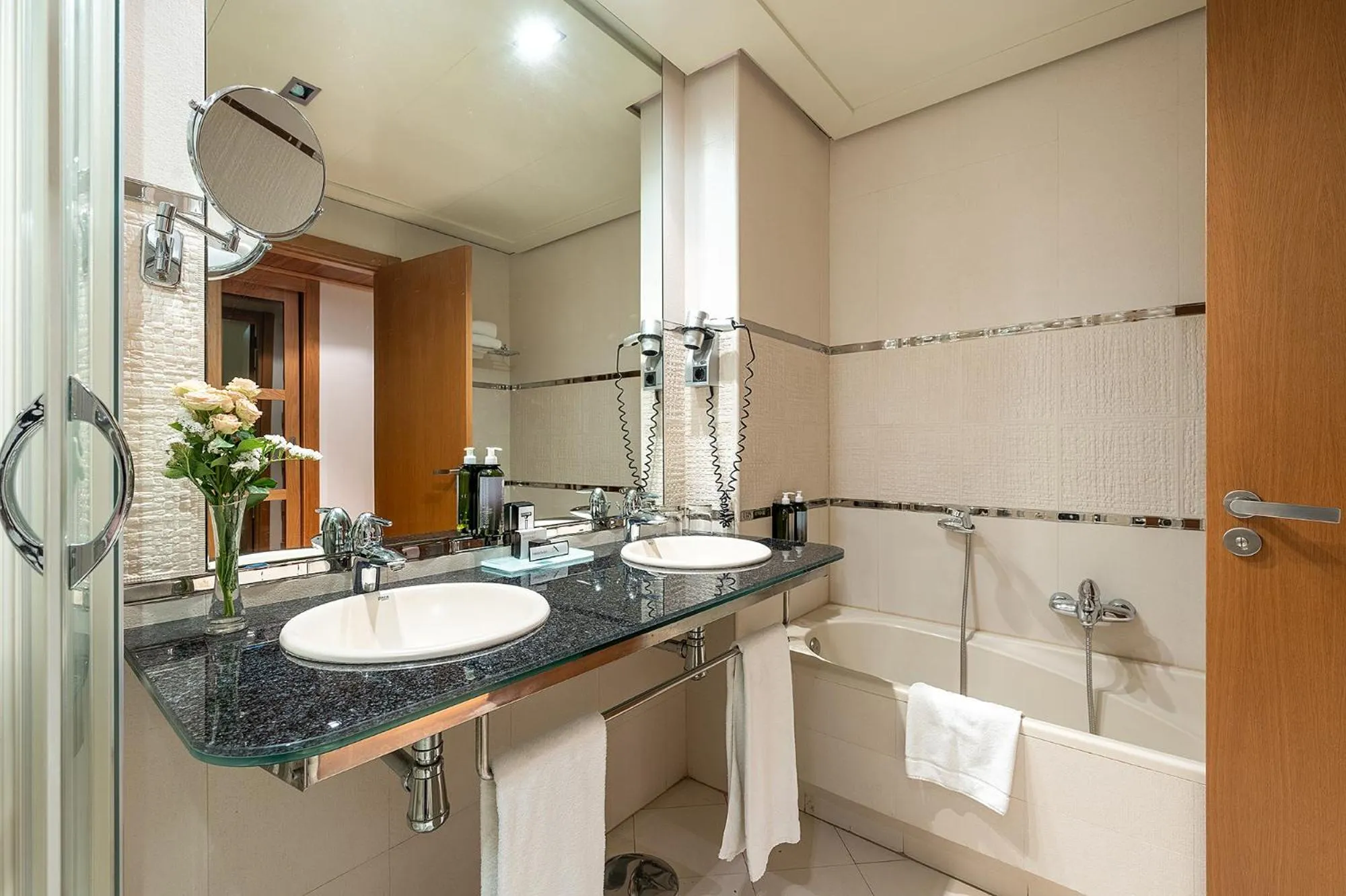 Bathroom in Hotel Nelva