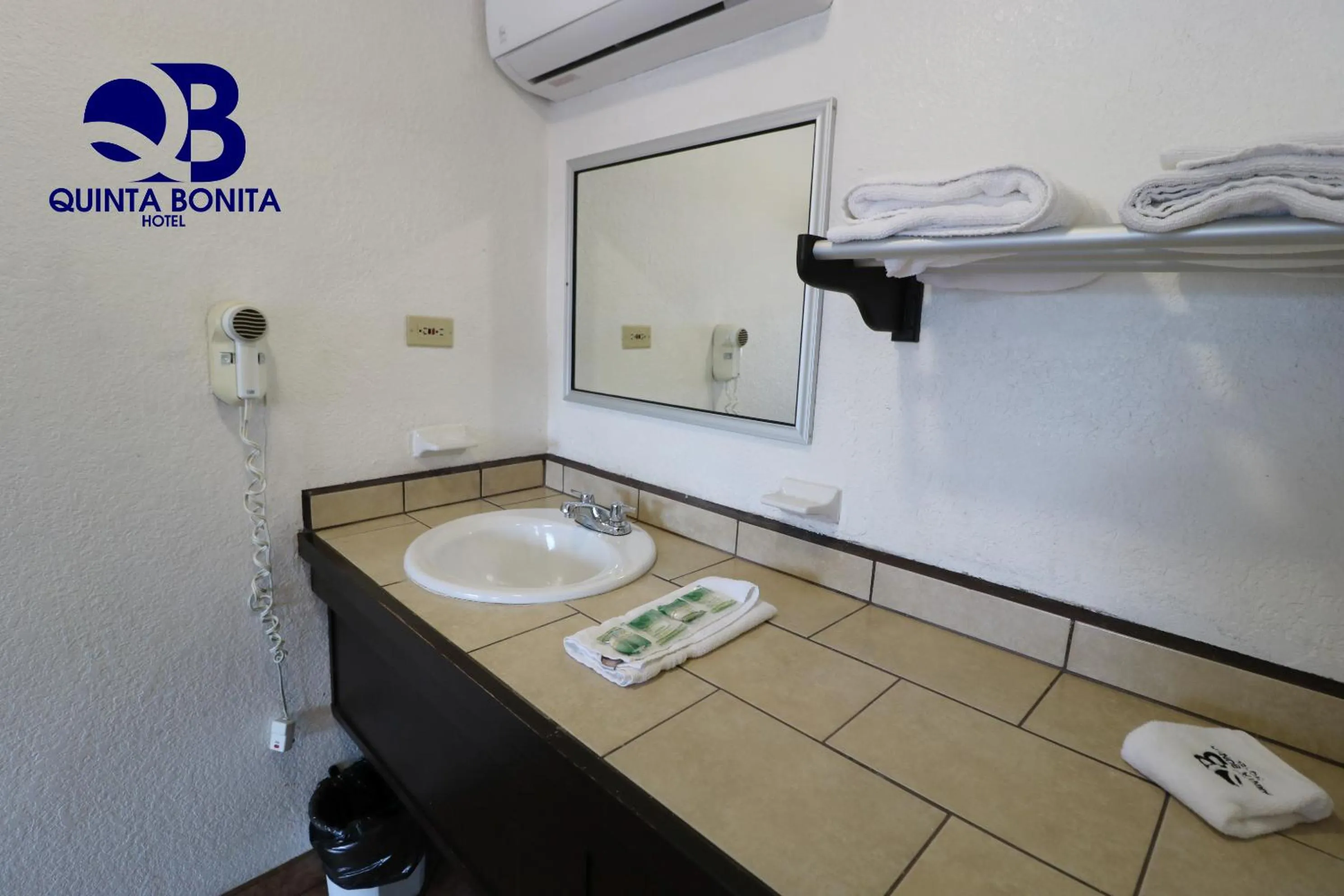 Hotel La Quinta Bonita