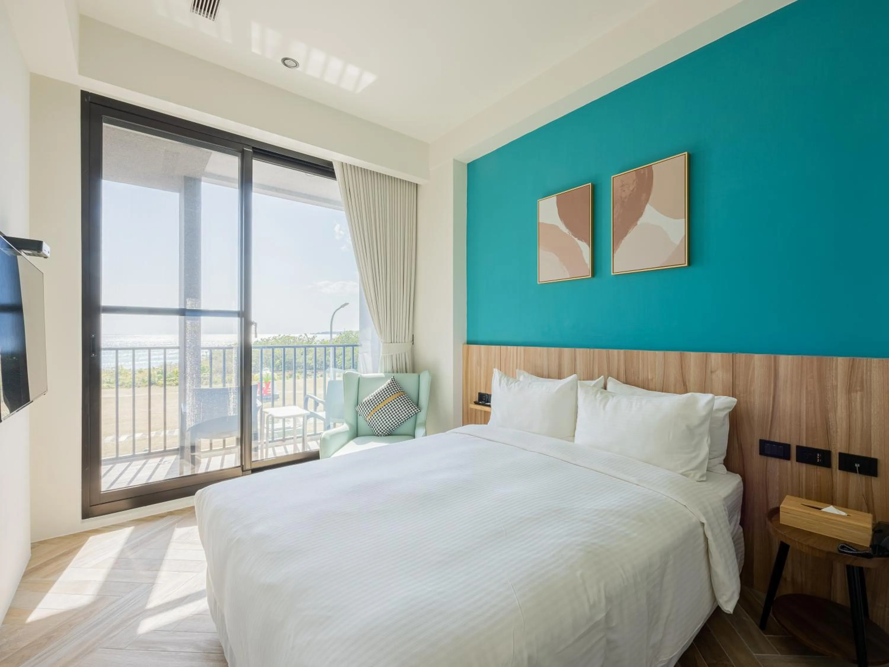 On site, Bed in Kenting Sea Wall 130