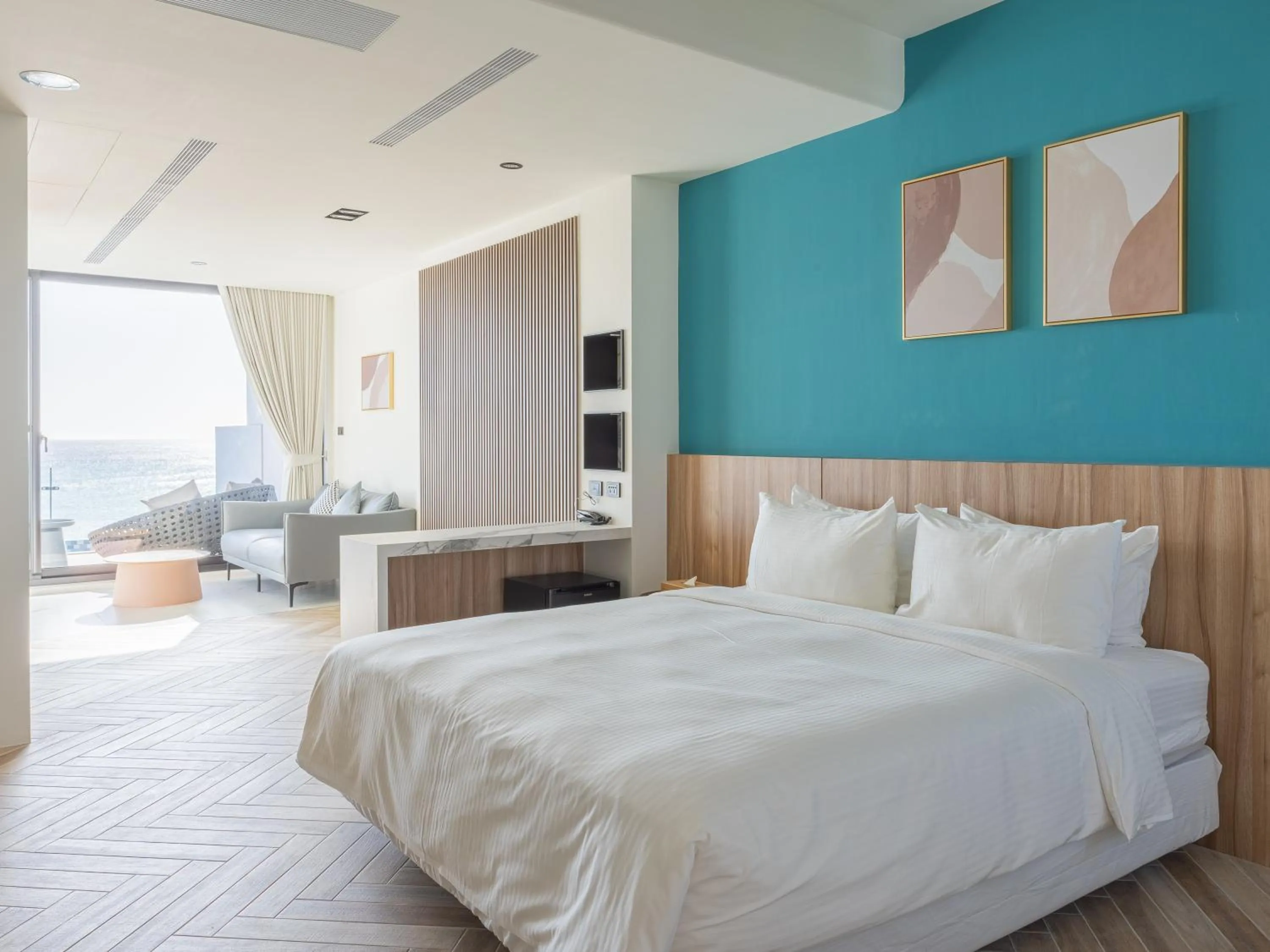 Photo of the whole room, Bed in Kenting Sea Wall 130