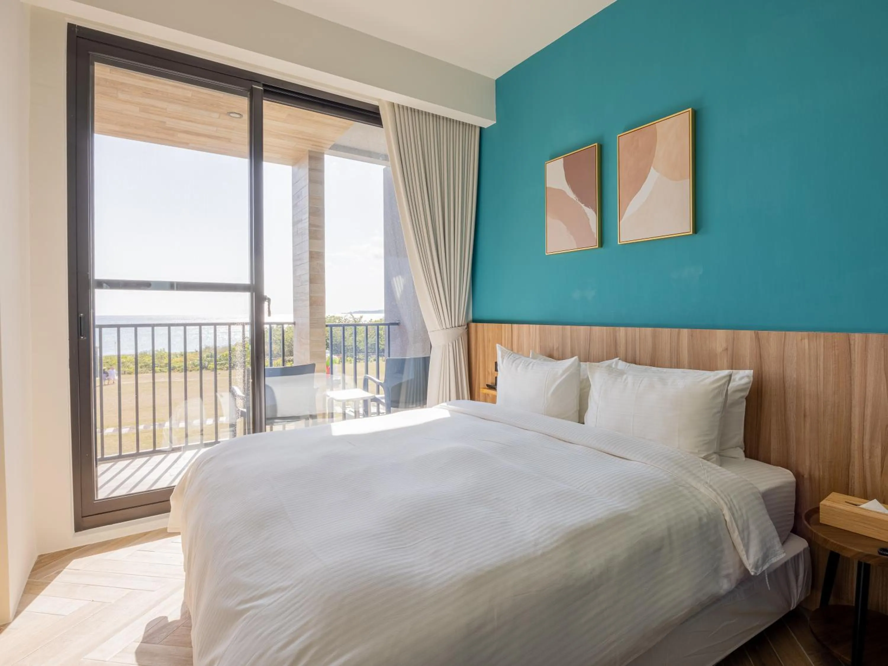 On site, Bed in Kenting Sea Wall 130