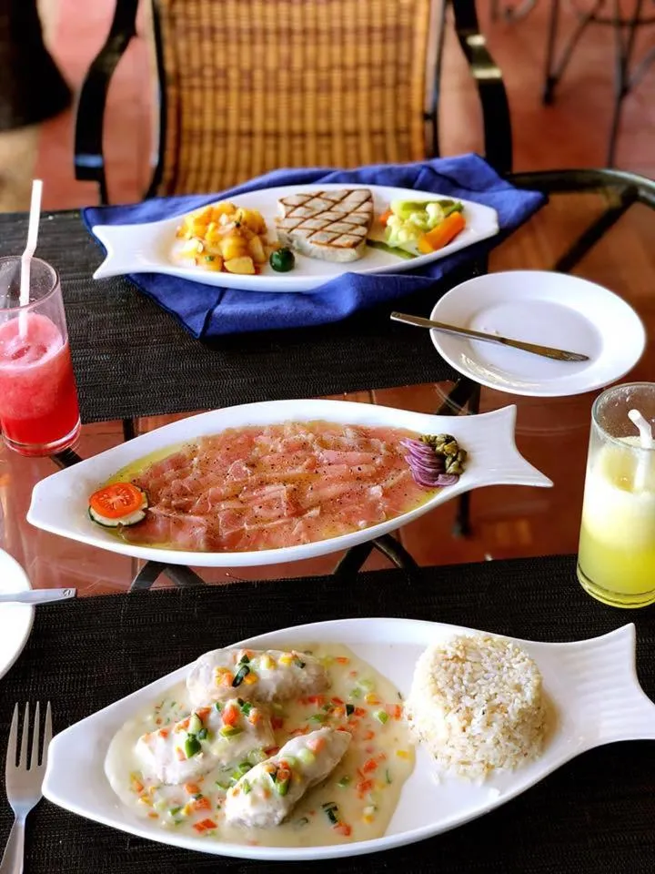 Food and drinks in Thalatta Resort