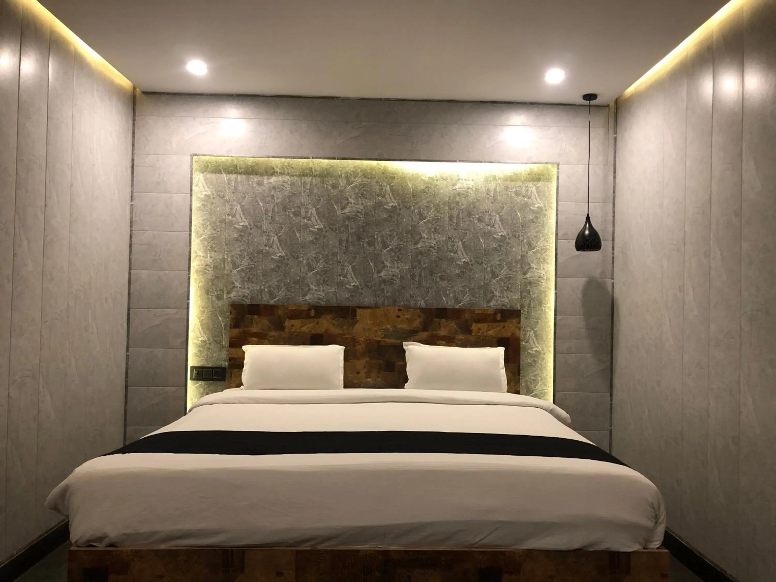 Bed in Aariv Inn BAGA BEACH