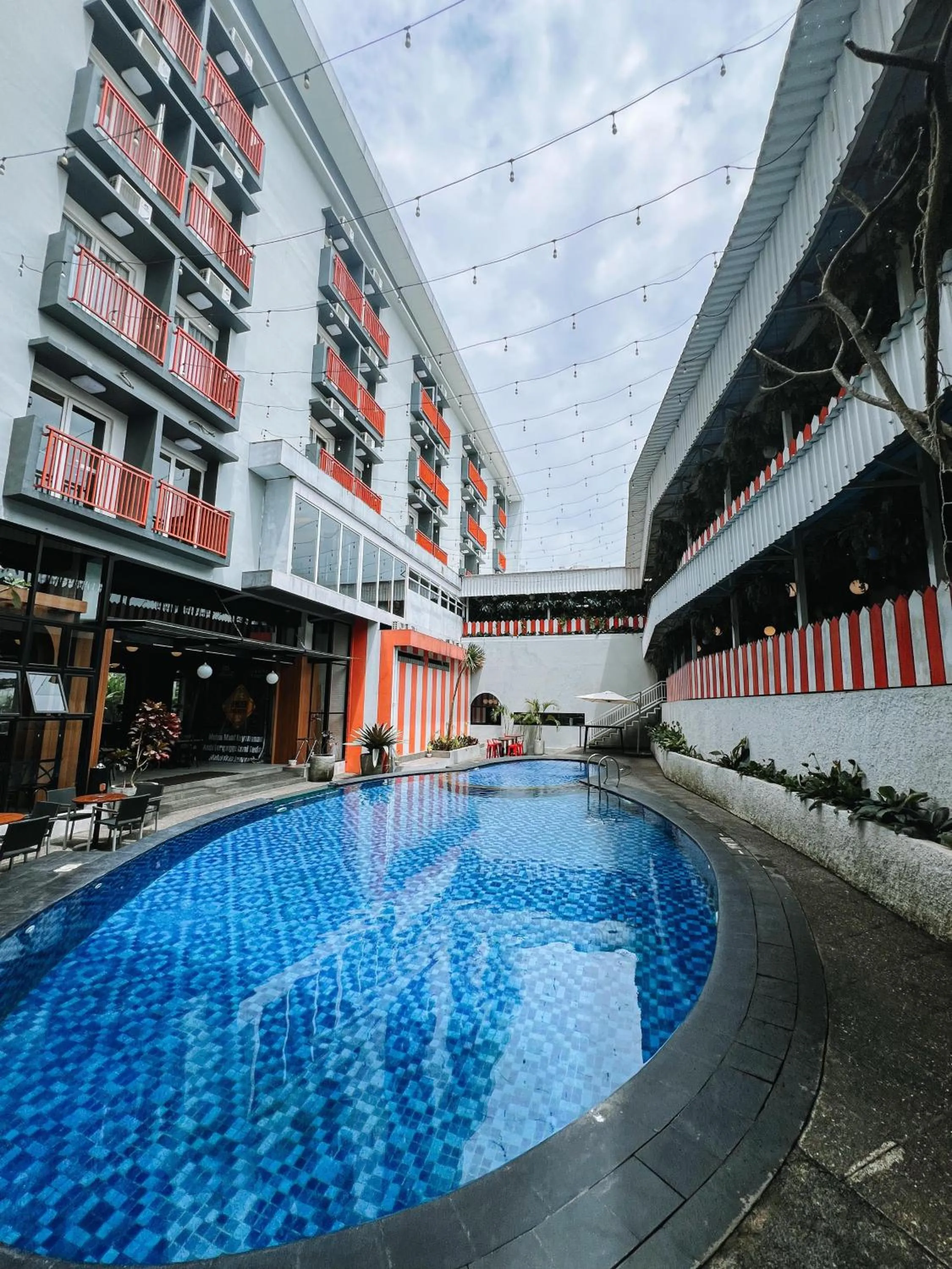 The Bountie Hotel and Convention Centre Sukabumi