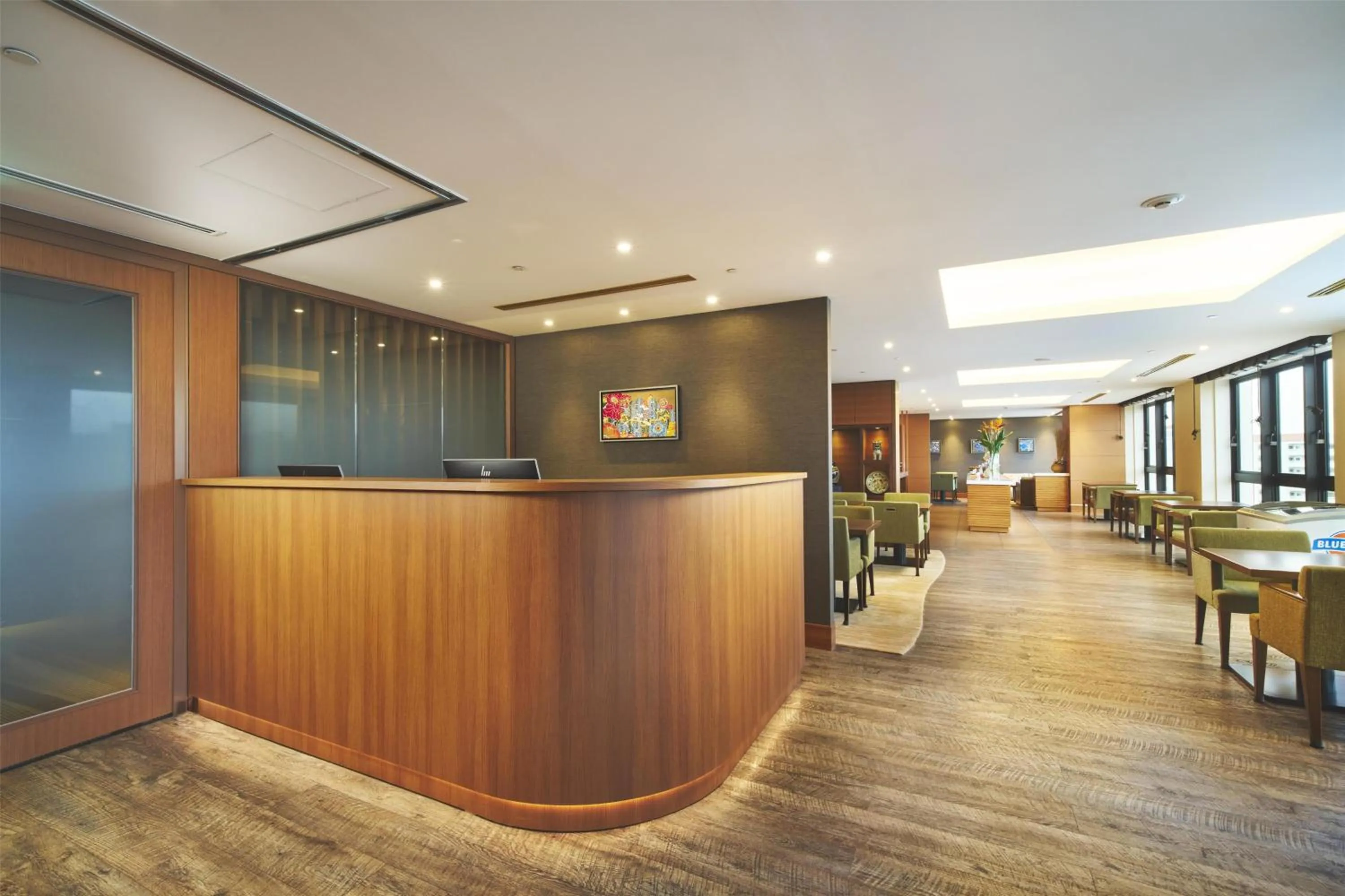 Property building in Hilton Okinawa Chatan Resort