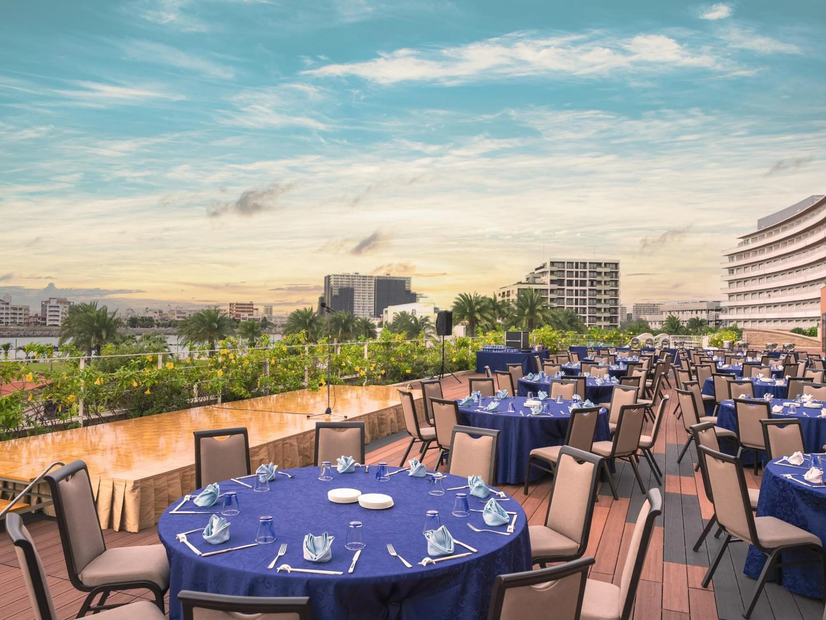 Banquet/Function facilities in Hilton Okinawa Chatan Resort
