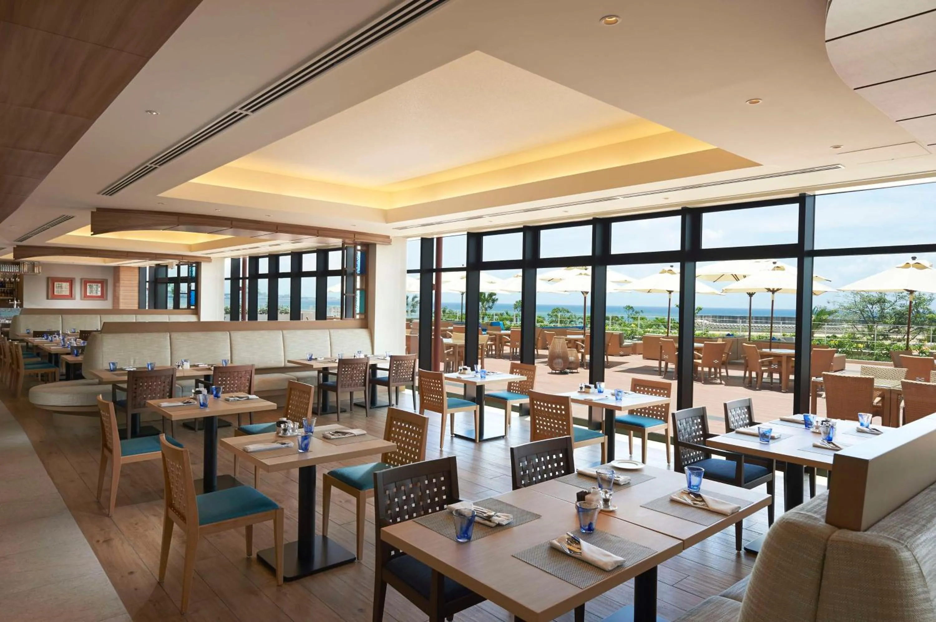 Restaurant/places to eat in Hilton Okinawa Chatan Resort