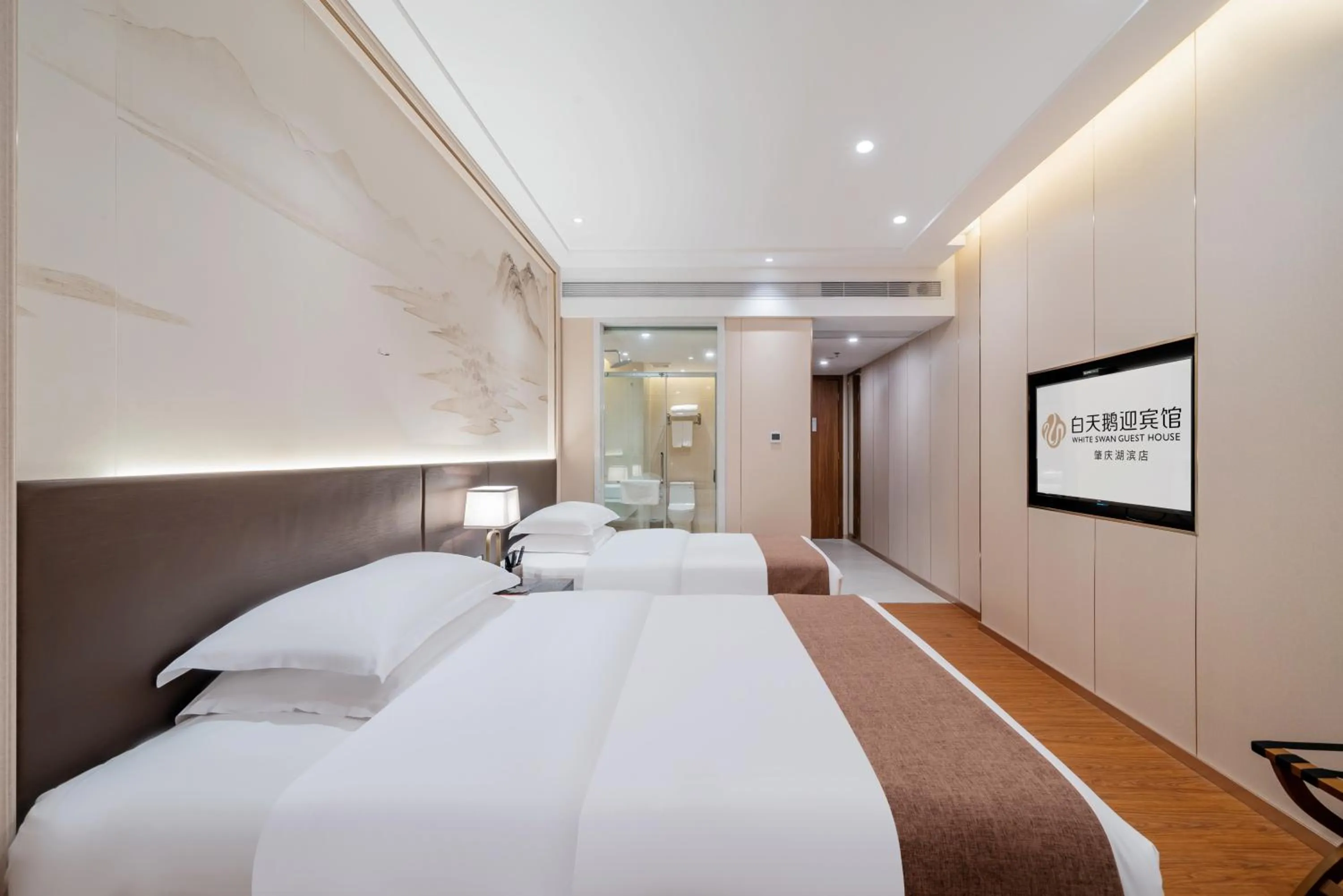 Bed in White Swan Guest House