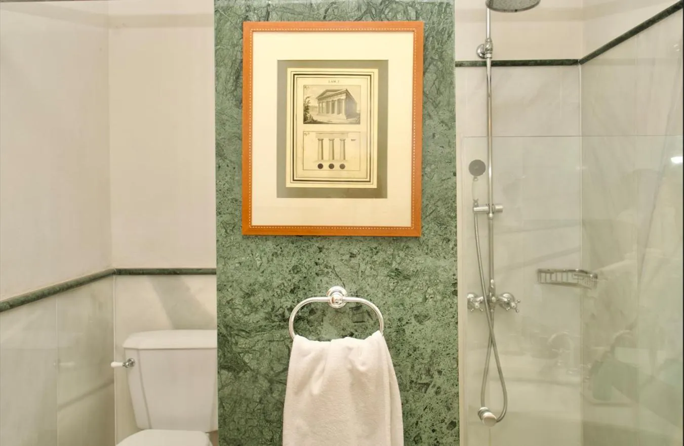 Bathroom in Monasterio de San Francisco