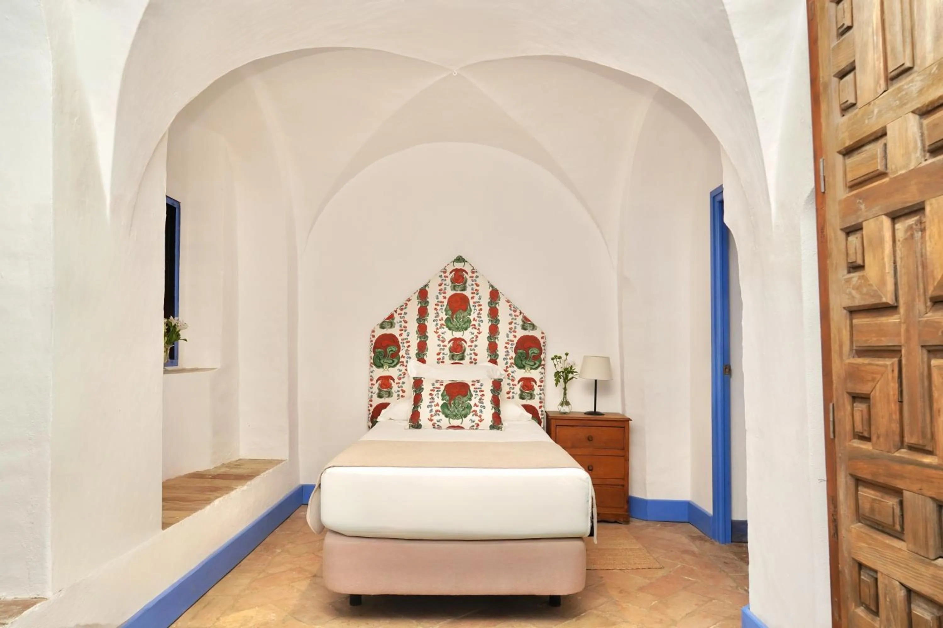 Bedroom, Bed in Monasterio de San Francisco