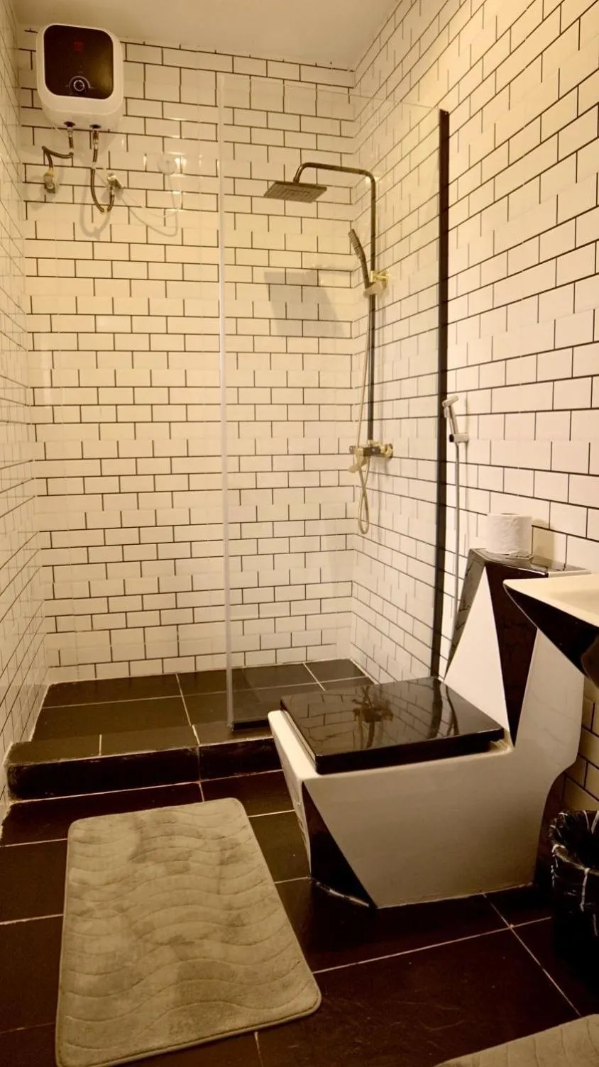 247 Luxury Hotel & Apartment Ajah