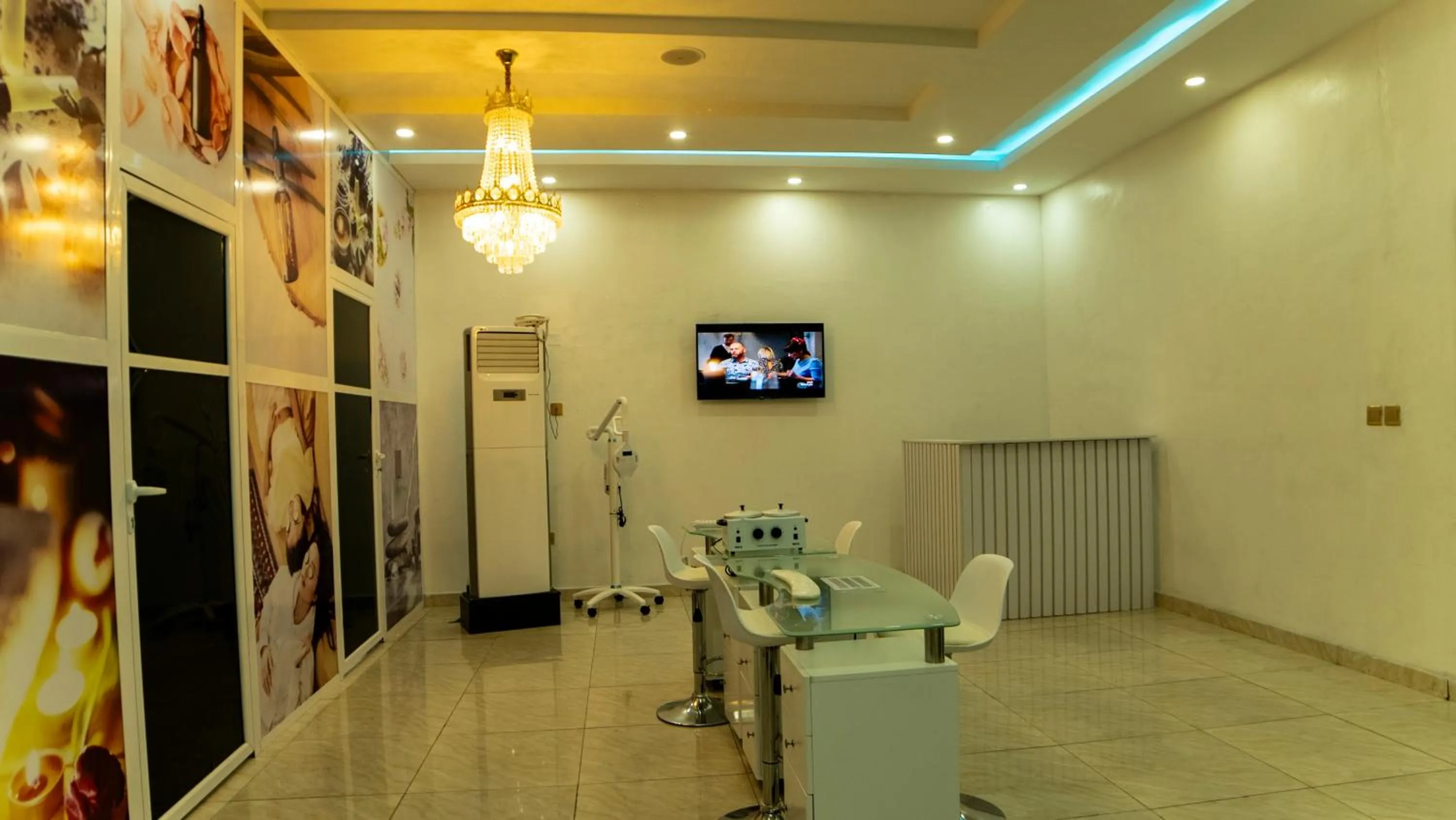 Spa and wellness centre/facilities in 247 Luxury Hotel & Apartment Ajah