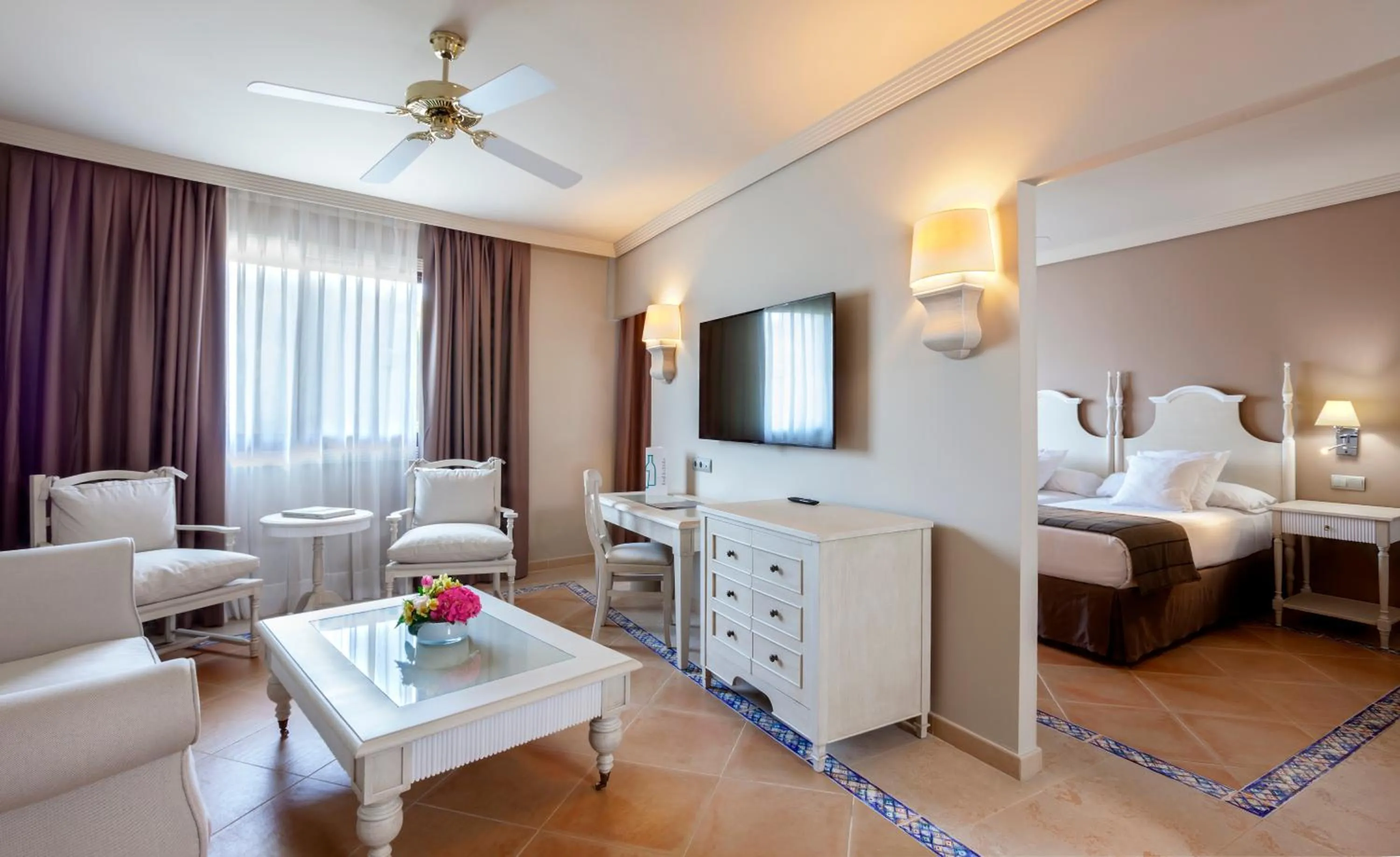 Photo of the whole room, Bed in Barceló Marbella