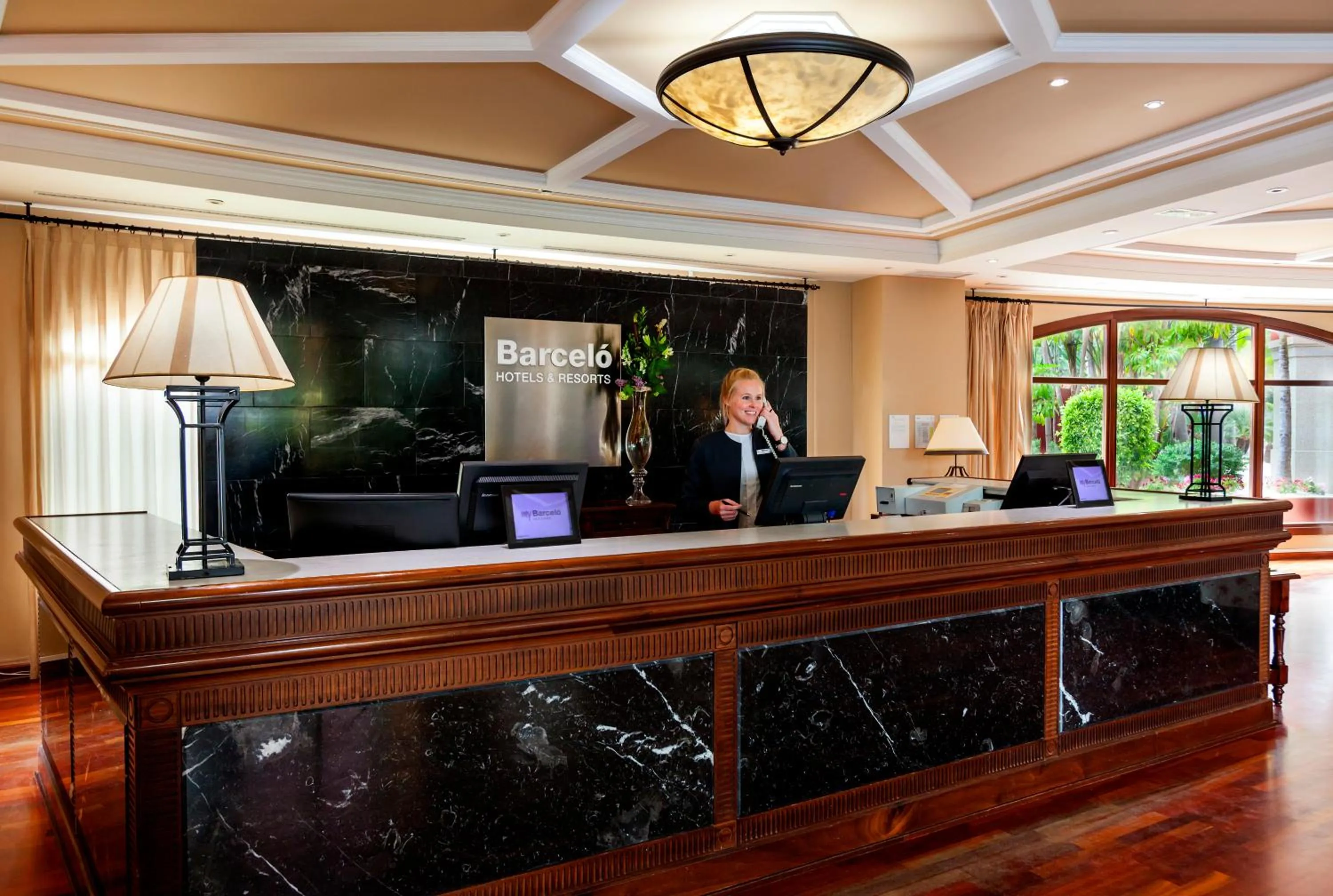 Lobby or reception in Barceló Marbella