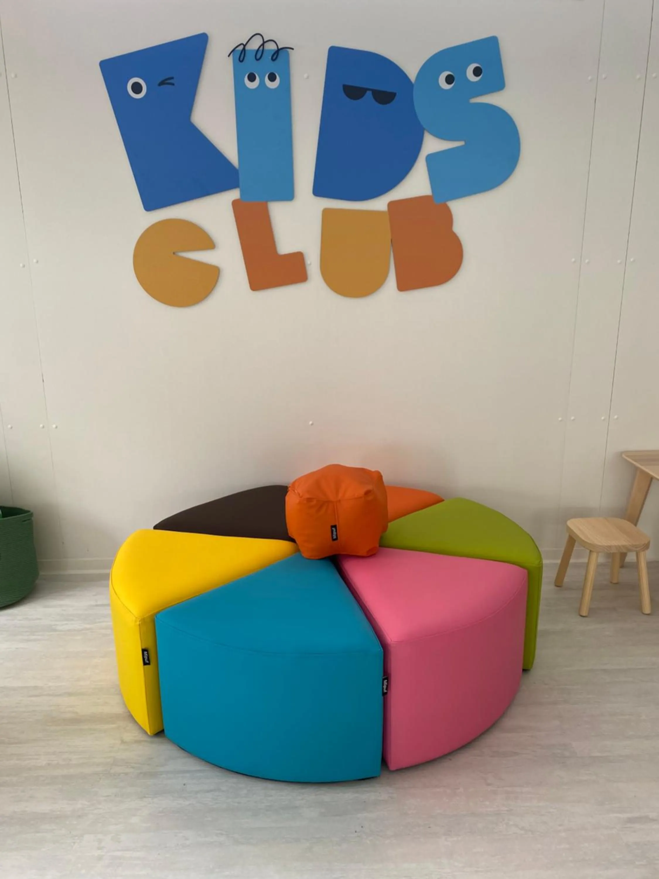 Las Arenas Balneario Resort