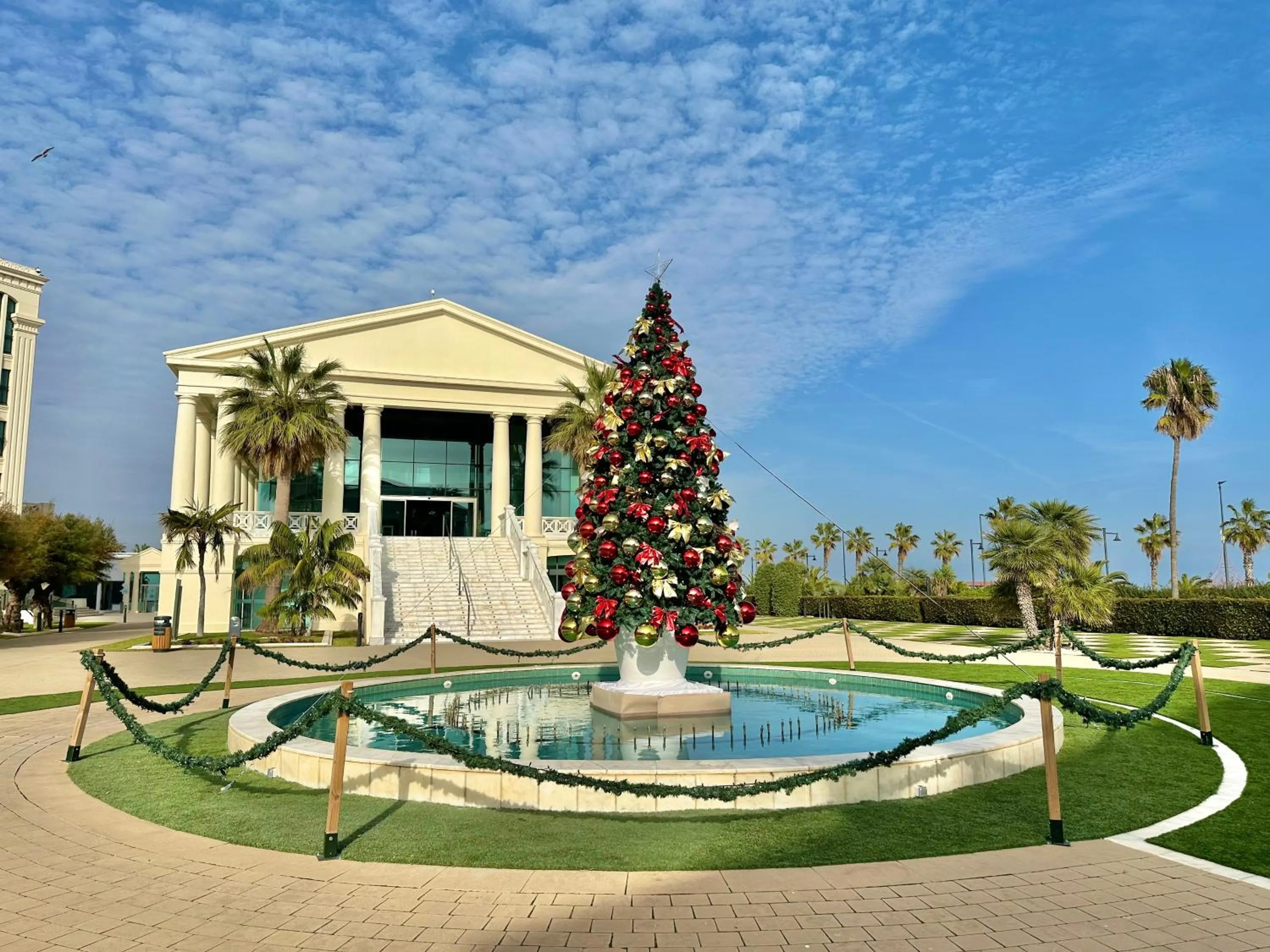 Las Arenas Balneario Resort