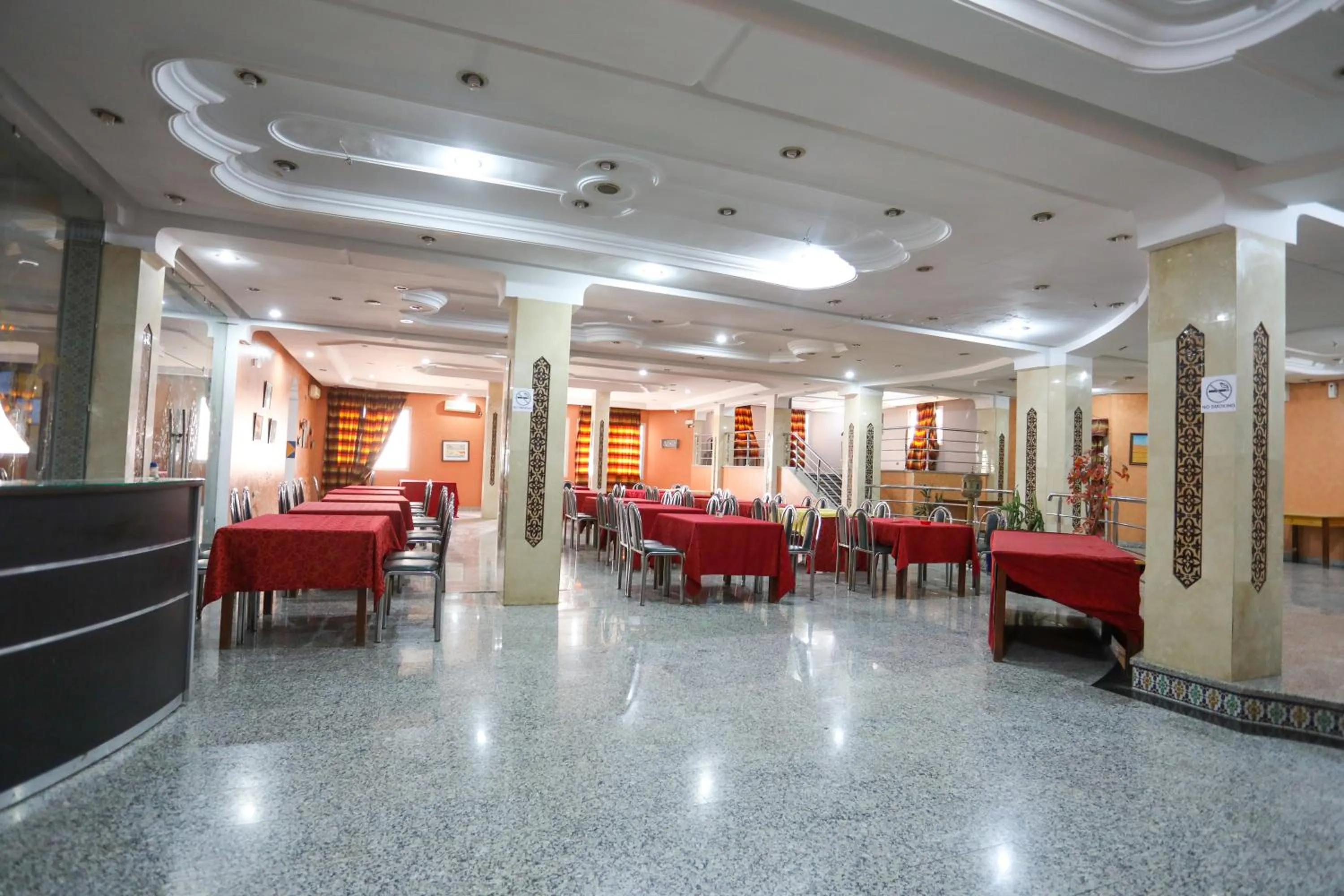 Restaurant/places to eat in nagjir centre ville