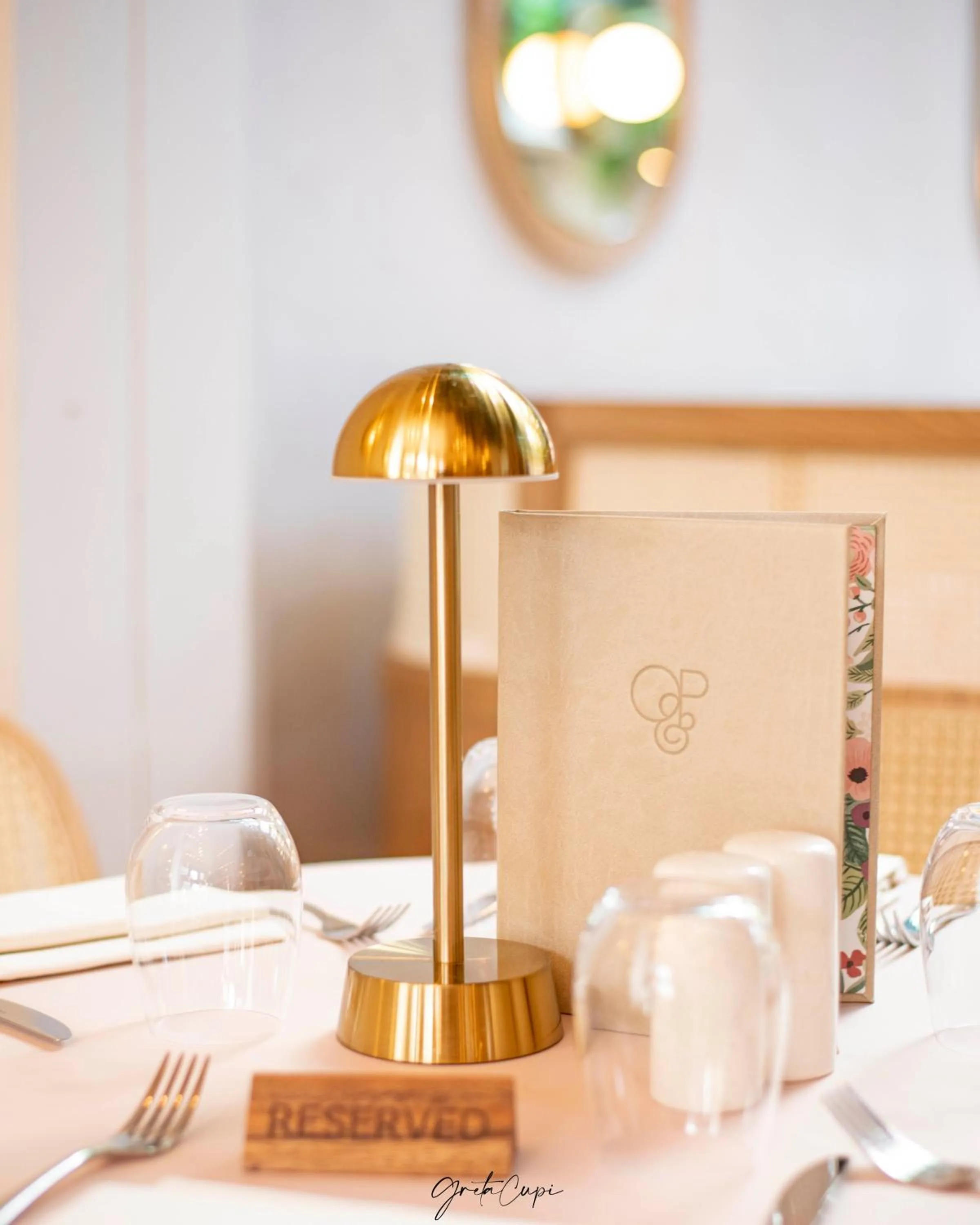 Restaurant/places to eat in Oak & Poppy