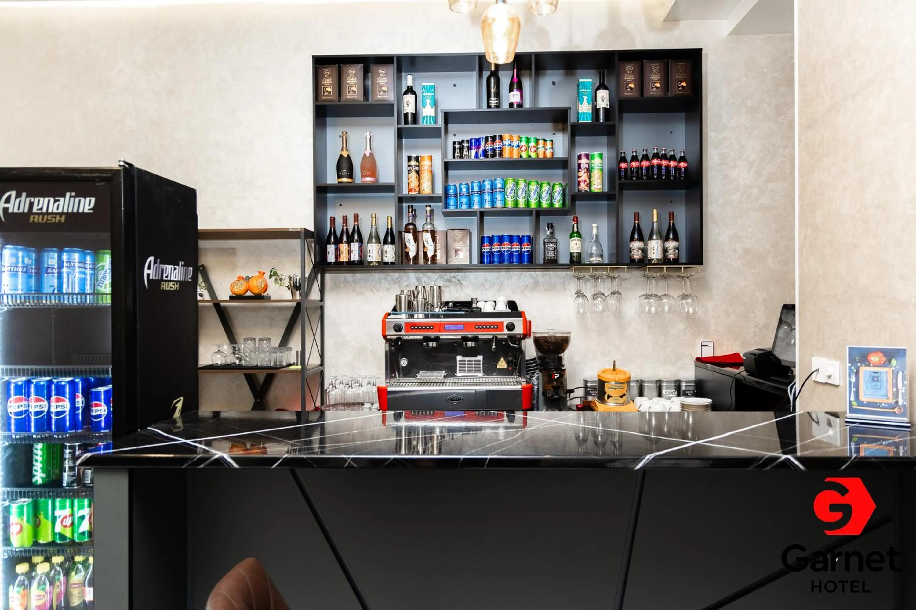 Restaurant/places to eat in Garnet Hotel Tashkent