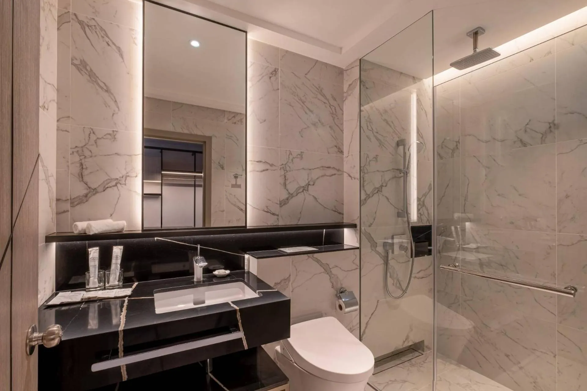 Bathroom in Orchid Hotel